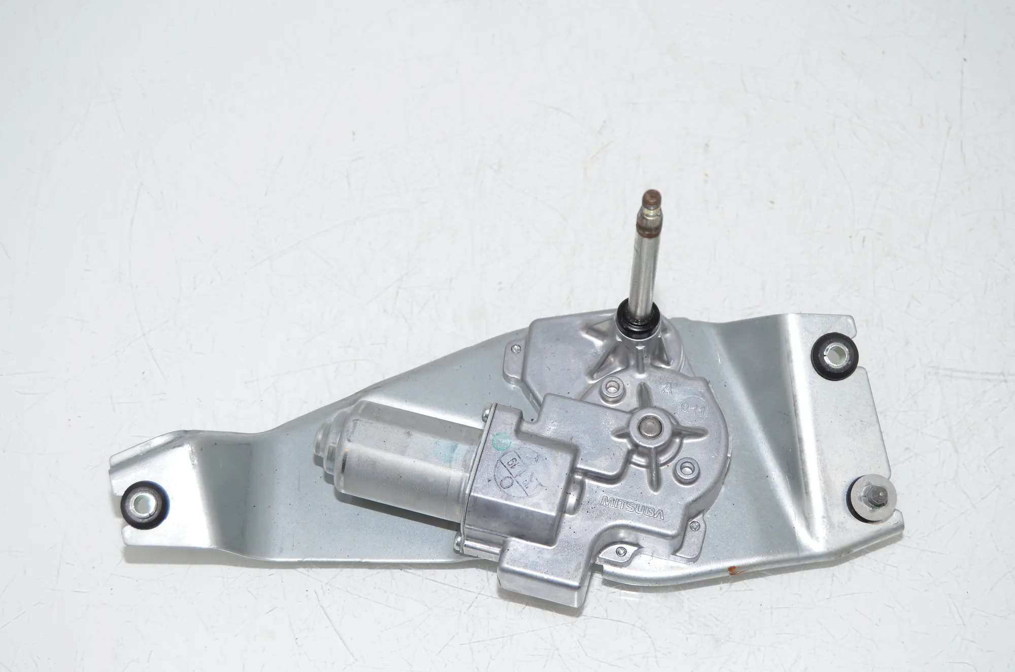 Tailgate Window Wiper Motor – OEM 7356220 · BMW X1 (F48) xDrive 18 d 2016