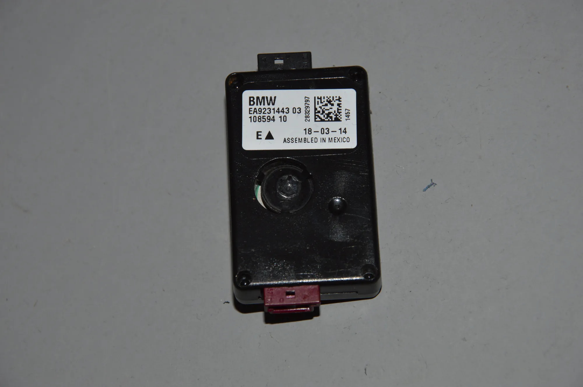 Other Control Units – OEM 9231443 · BMW 3 (F30, F80) 328 i xDrive 2014