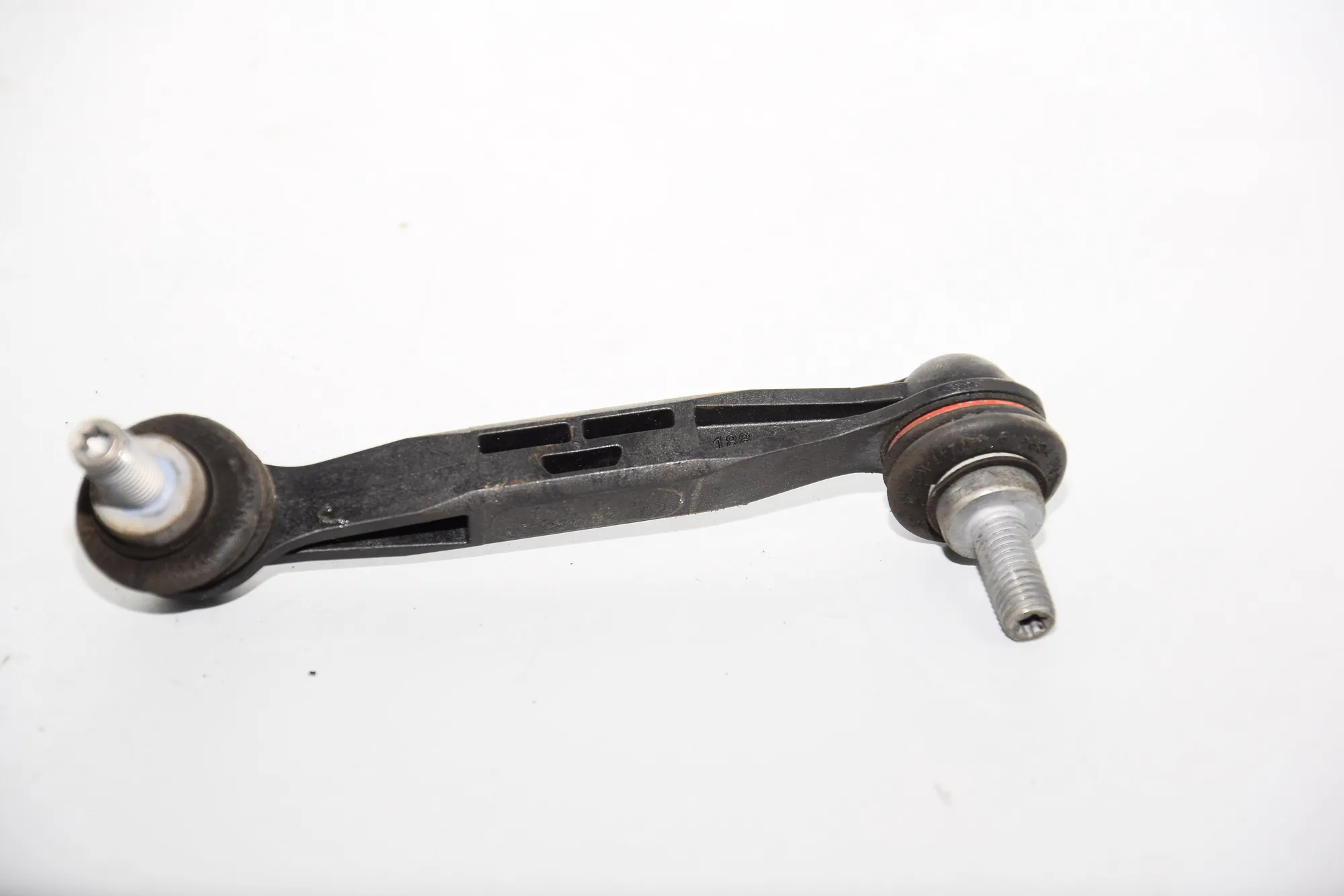 Rear Anti Roll Bar – OEM 6785607 · BMW 3 (F30, F80) 328 i xDrive 2014 – 2