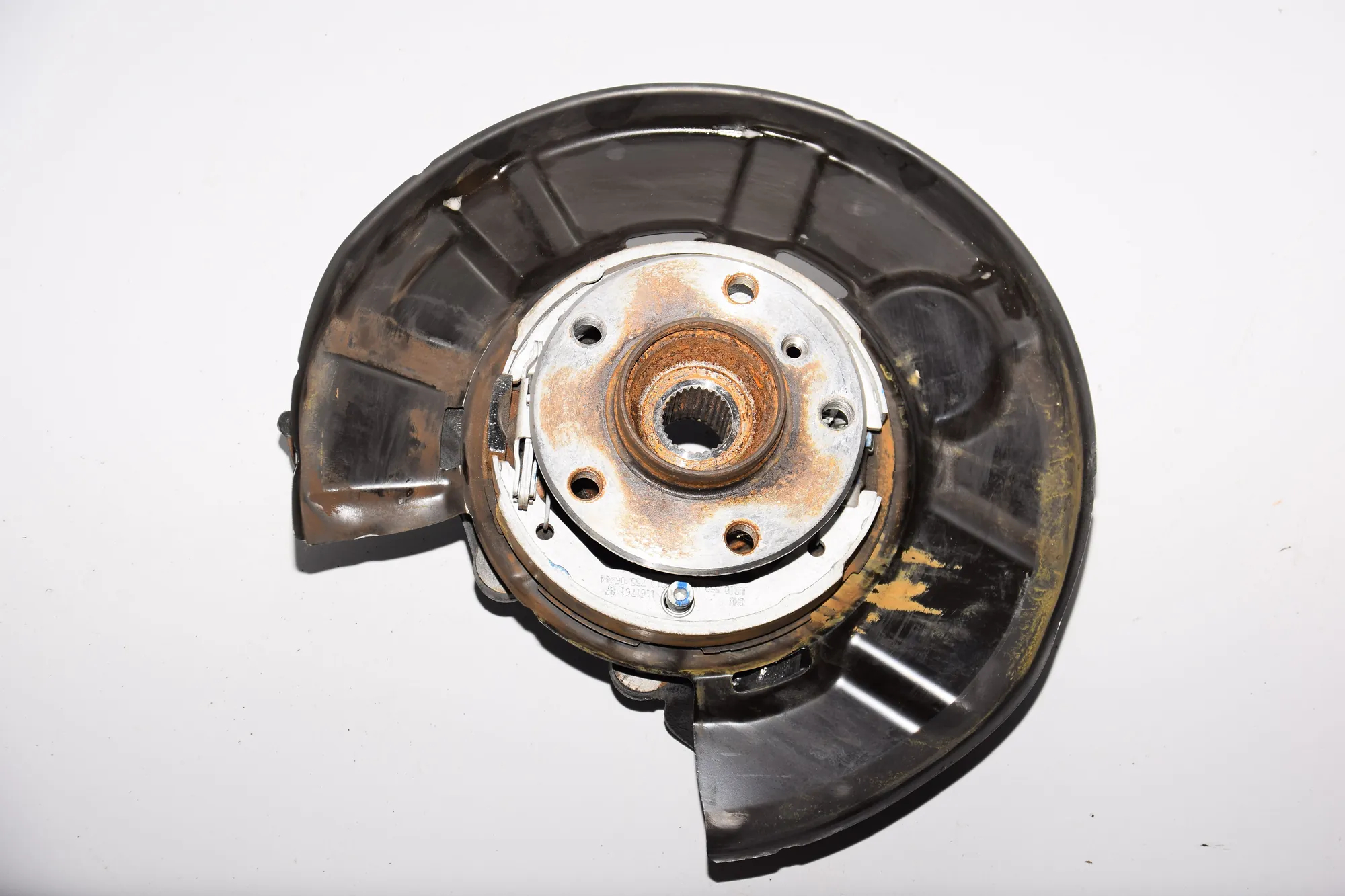 Rear Left Wheel Hub Spindle – OEM NA · BMW 3 (F30, F80) 328 i xDrive 2014