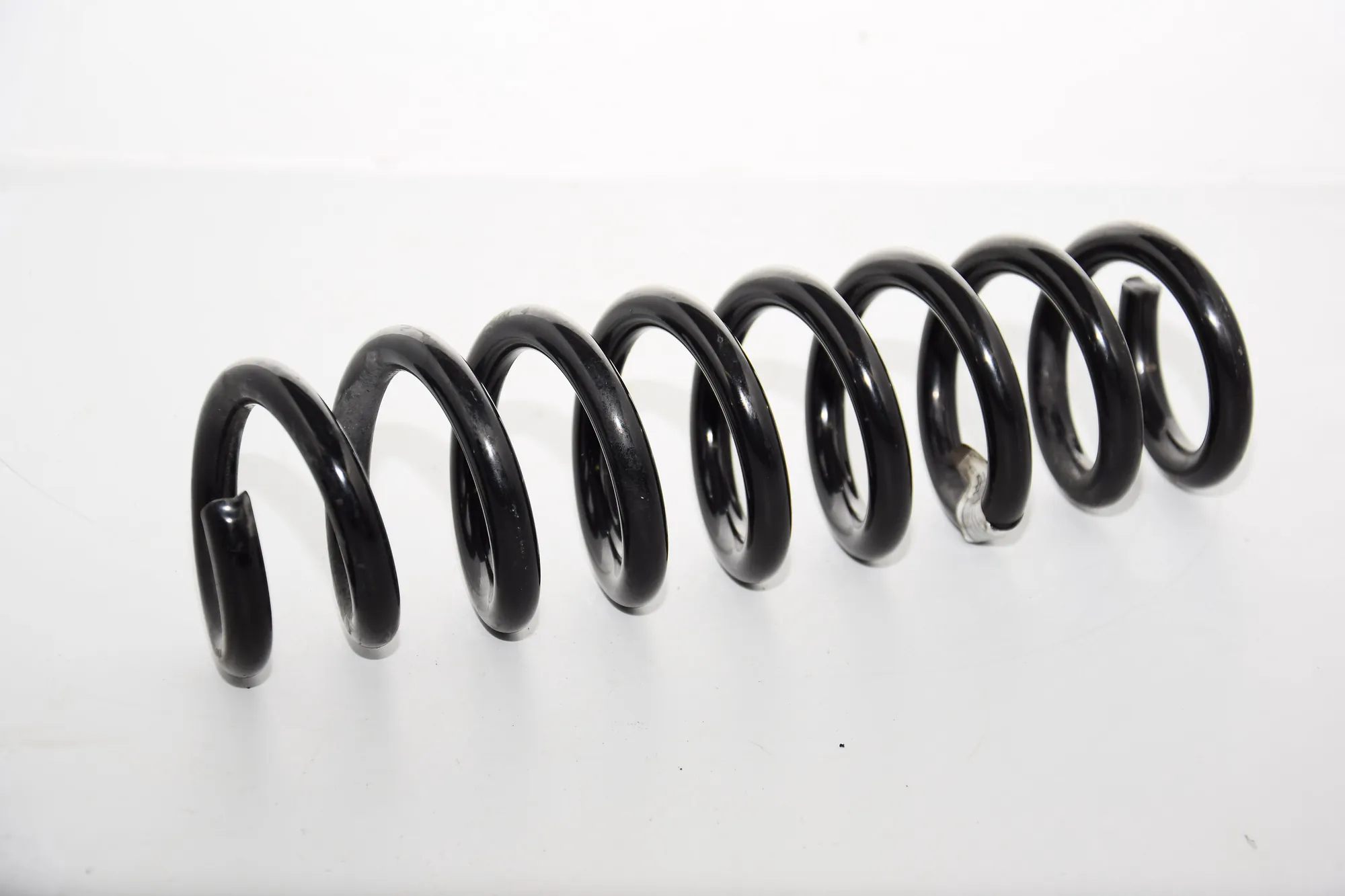 Rear Left Coil Spring – OEM NA · BMW 3 (F30, F80) 328 i xDrive 2014