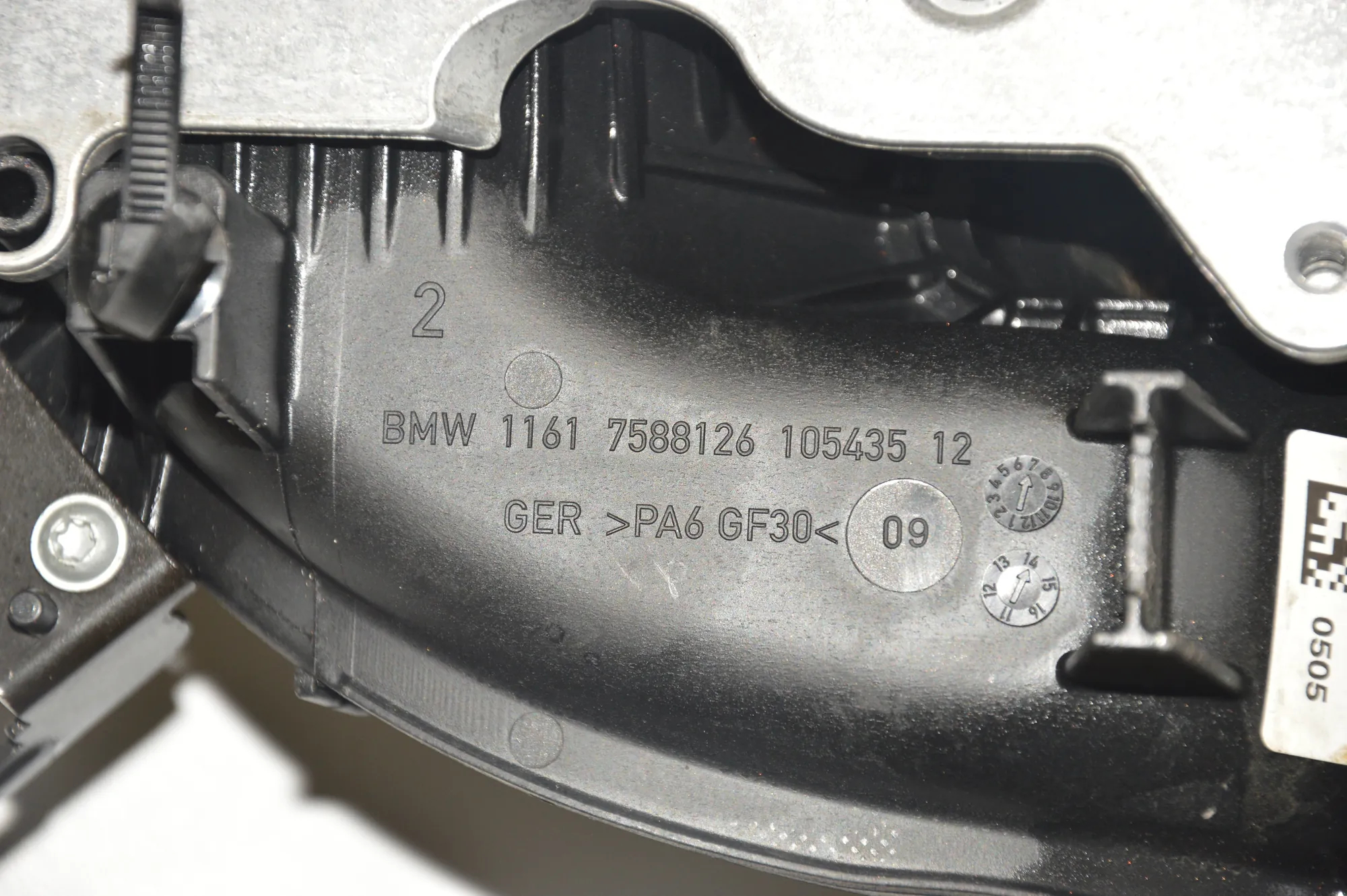 Intake Manifold – OEM 7588126 · BMW 3 (F30, F80) 328 i xDrive 2014 – 5