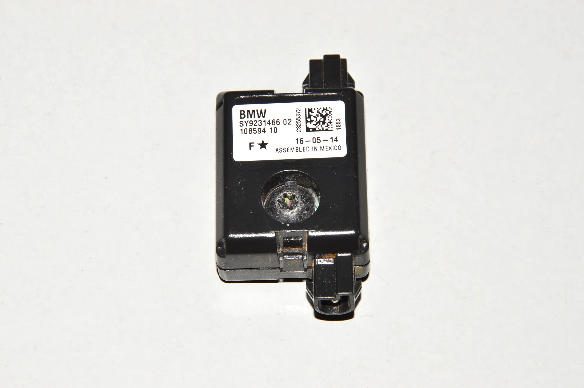 Antenna Amplifier – OEM 9231466 · BMW 3 (F30, F80) 328 i xDrive 2014