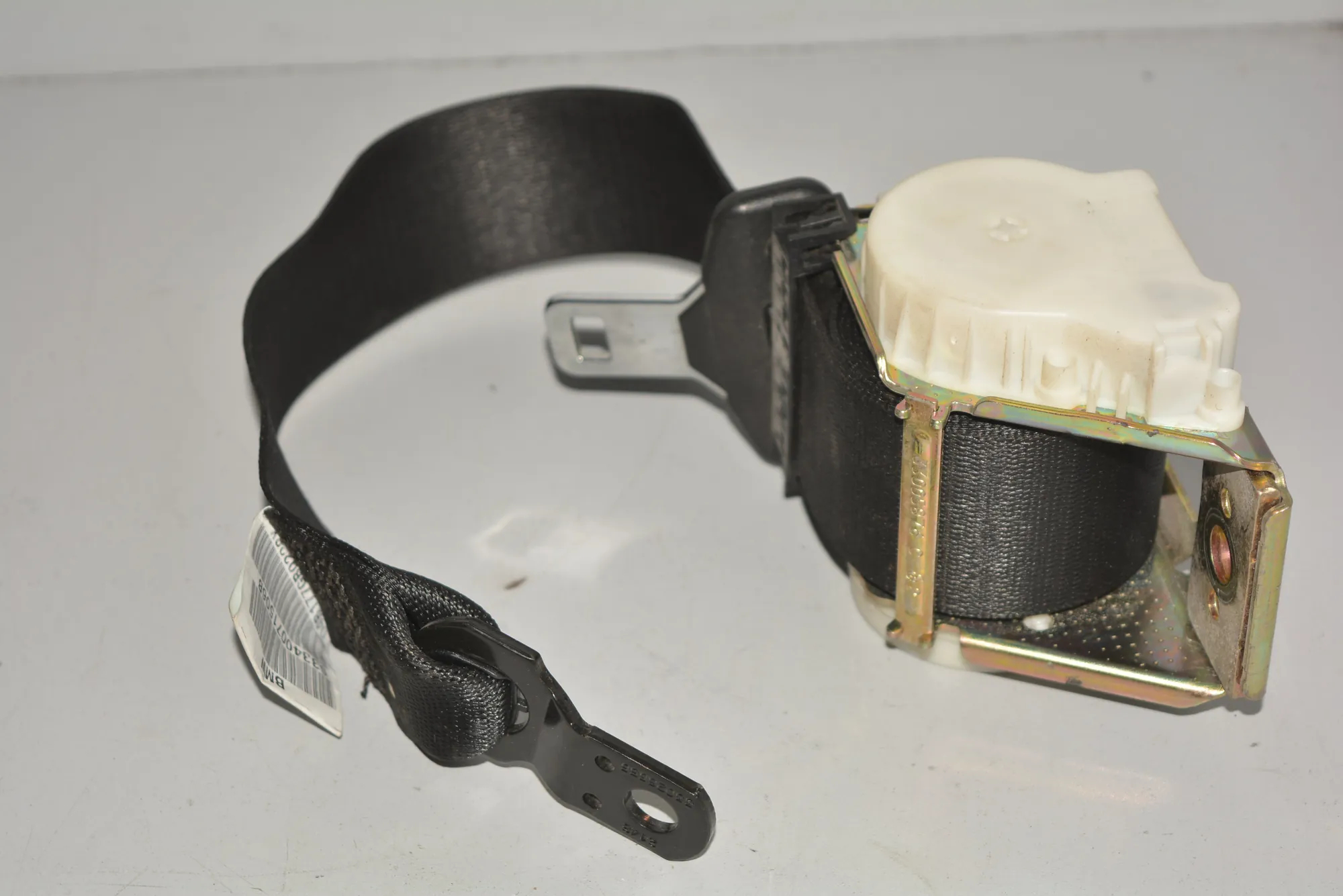 Rear Right Seatbelt – OEM 3400715 · BMW X3 (E83) BMW X3 (E83) 2005