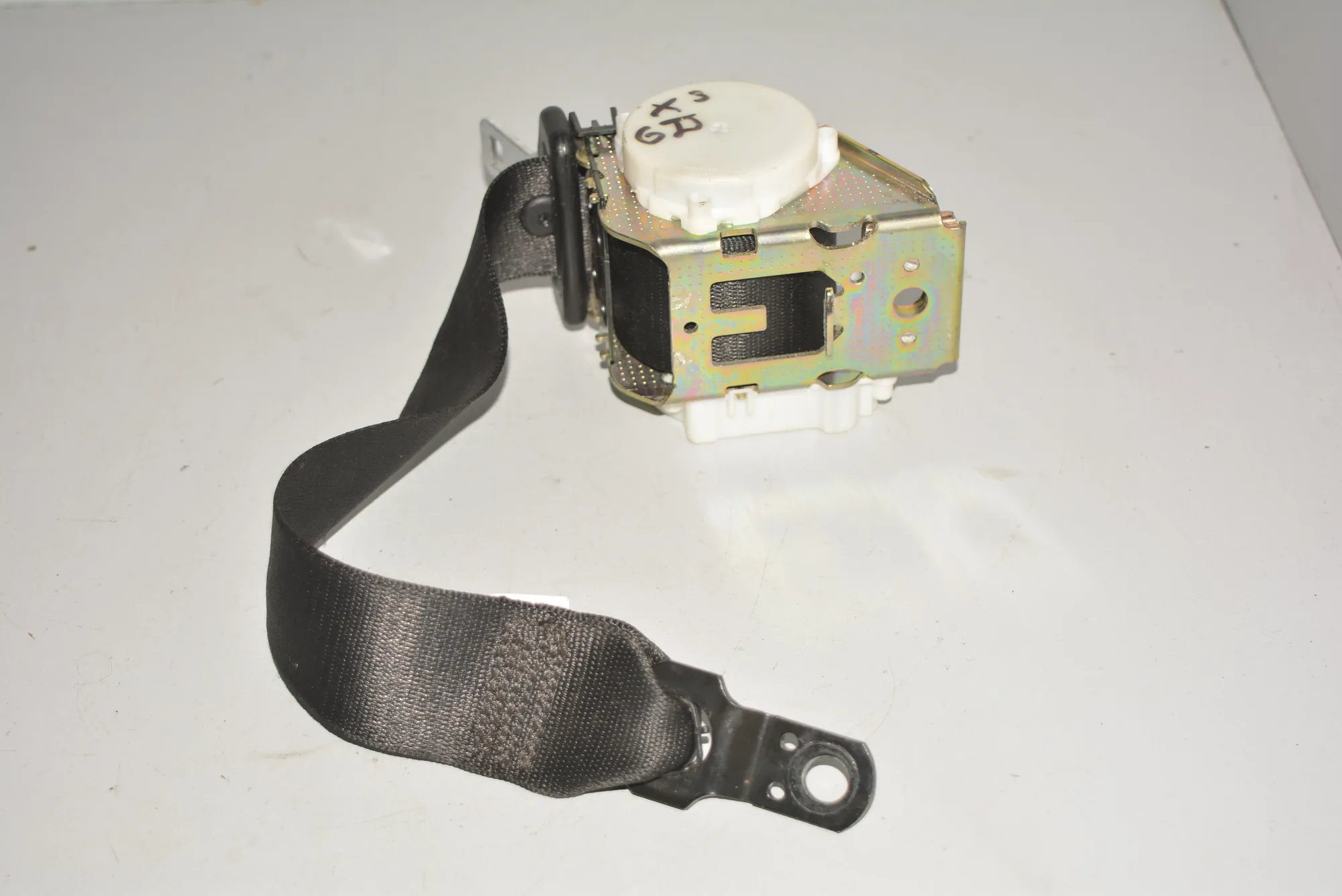 Rear Right Seatbelt – OEM 3400715 · BMW X3 (E83) BMW X3 (E83) 2005 – 2