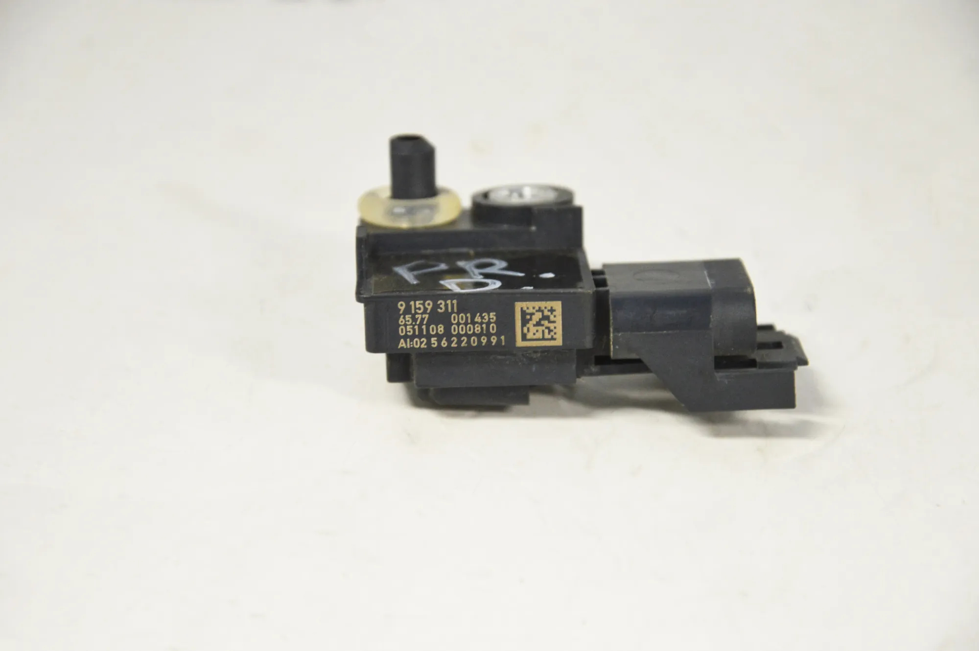 Front Right Impact Sensor – OEM 9159311 · BMW 7 (F01, F02) BMW 7 (F01, F02) 2008 – 2