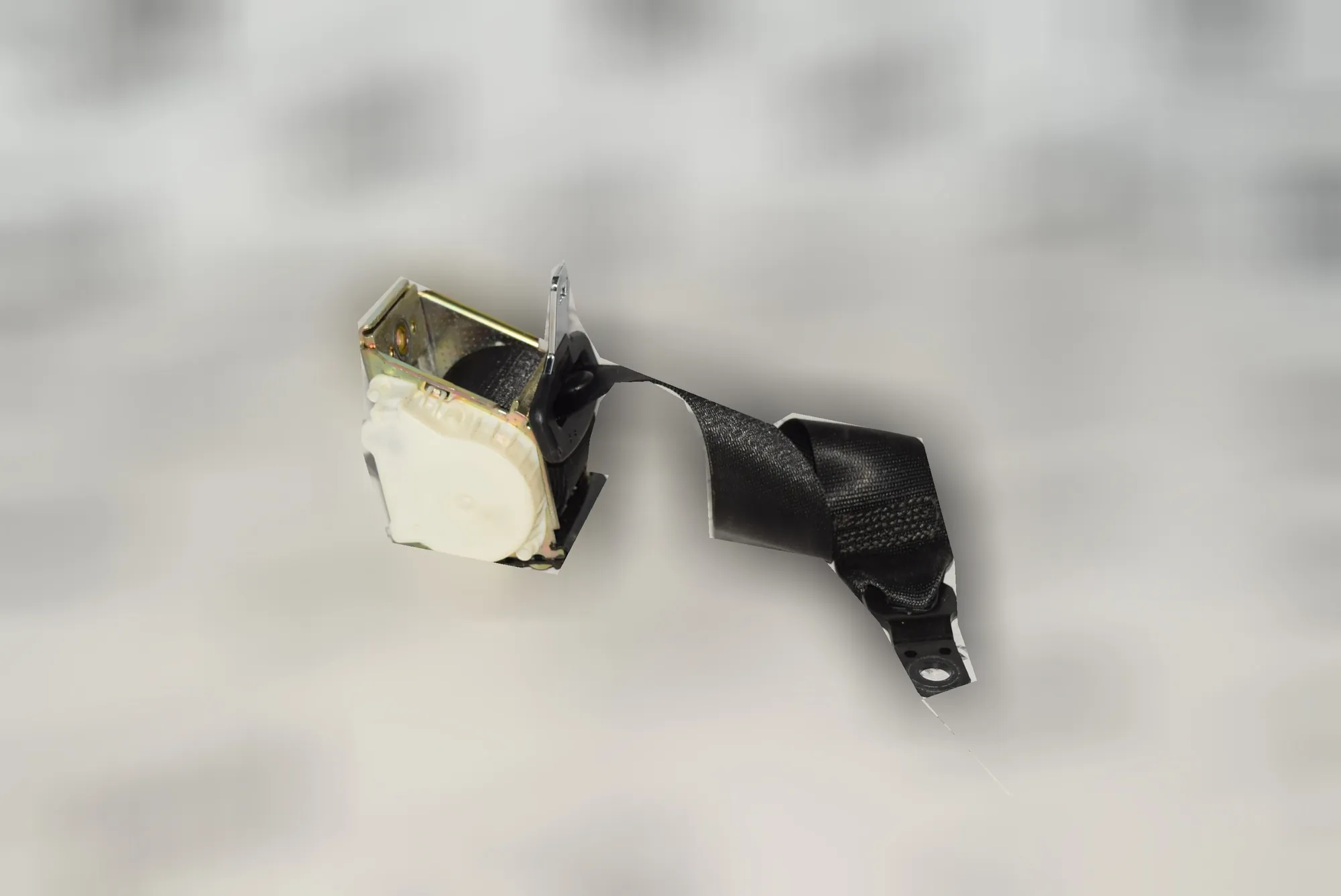 Rear Left Seatbelt – OEM 3400715 · BMW X3 (E83) 3.0 i xDrive 2004 – 2