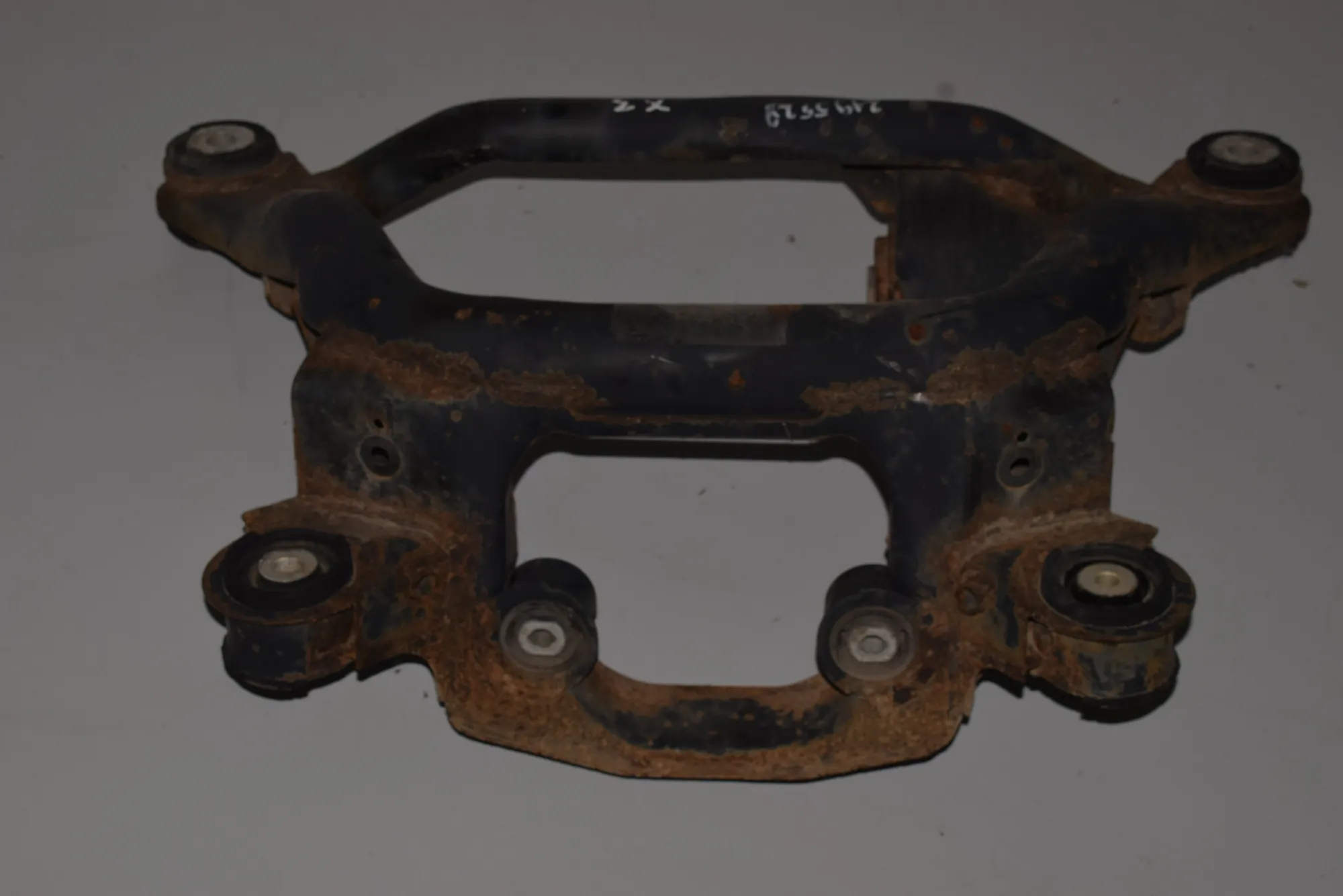 Rear Subframe – OEM NA · BMW X3 (E83) 3.0 i xDrive 2004