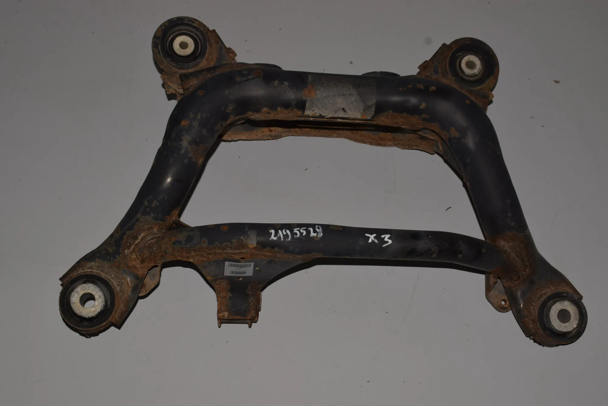 Rear Subframe – OEM NA · BMW X3 (E83) 3.0 i xDrive 2004 – 3