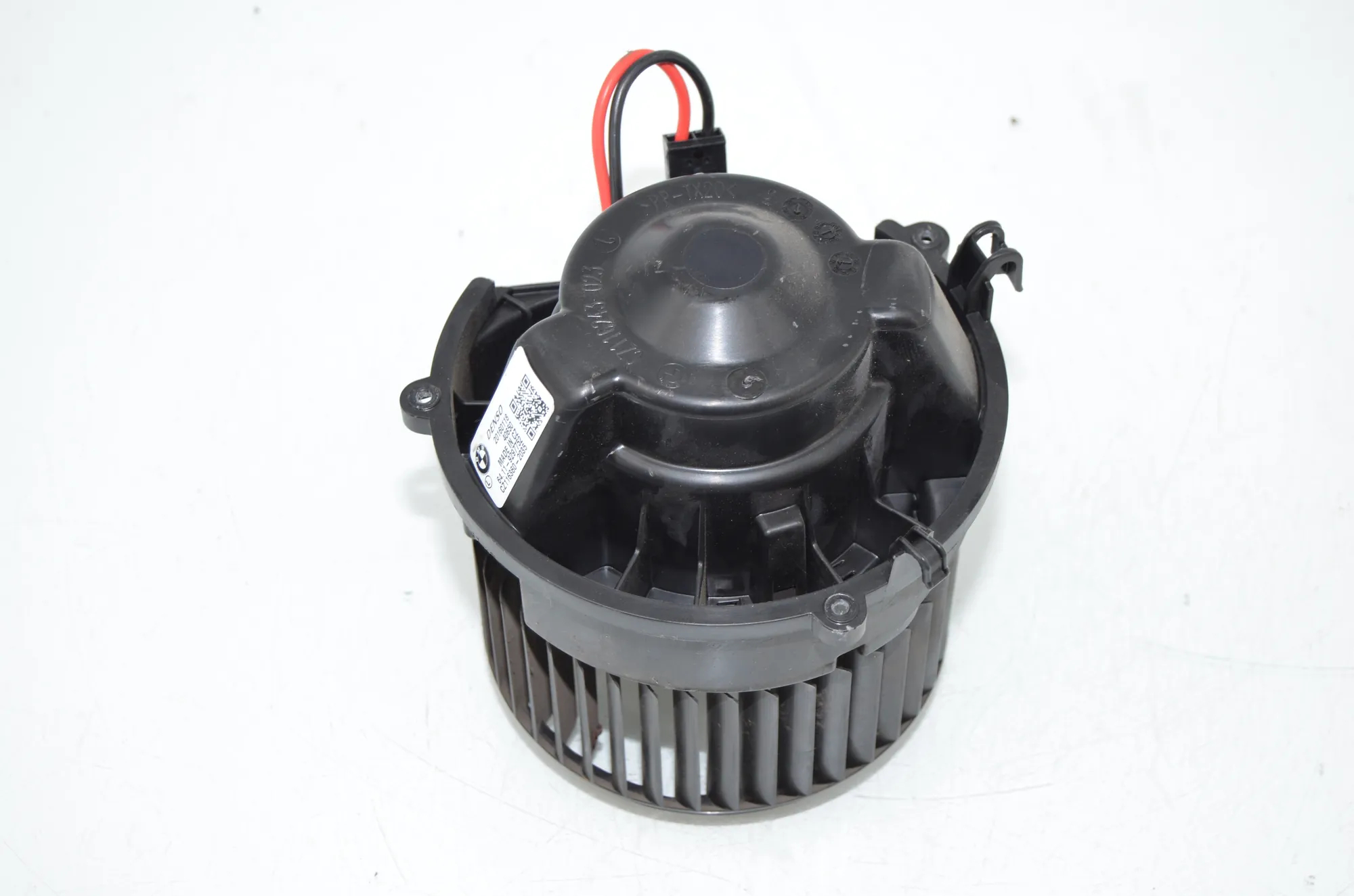 Heater Blower Fan – OEM 9297752 · BMW X1 (F48) xDrive 18 d 2016
