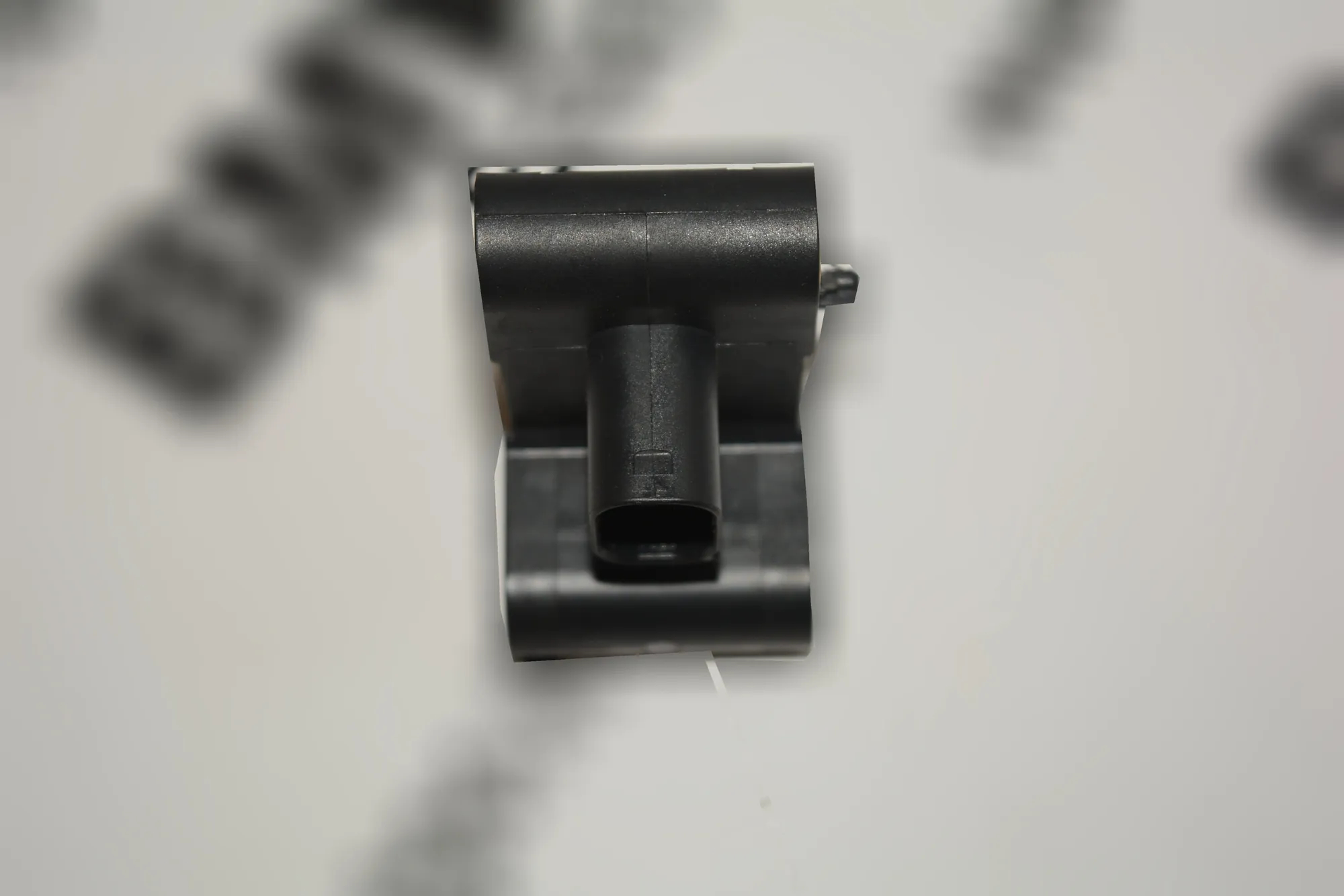Front Left Impact Sensor – OEM 6911003 · BMW 1 (E87) 118 d 2007 – 3