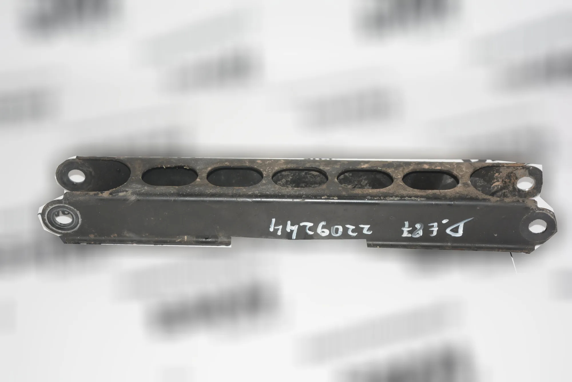 Rear Right Control Arm – OEM 6763477 · BMW 1 (E87) 118 d 2007