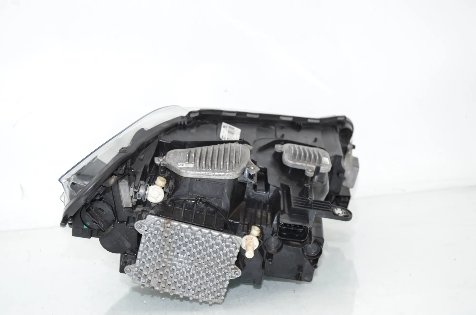 Front Left Headlight – OEM 7193707 · BMW X1 (F48) xDrive 18 d 2016 – 4