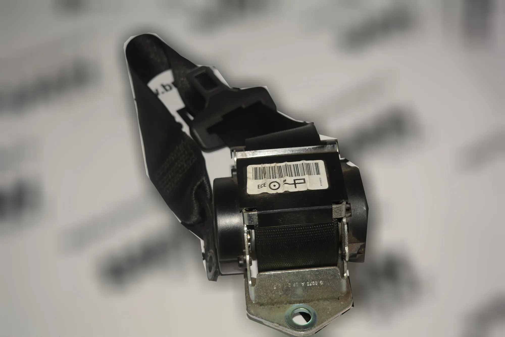 Rear Right Seatbelt – OEM 6070511 · BMW 1 (E87) 118 d 2007