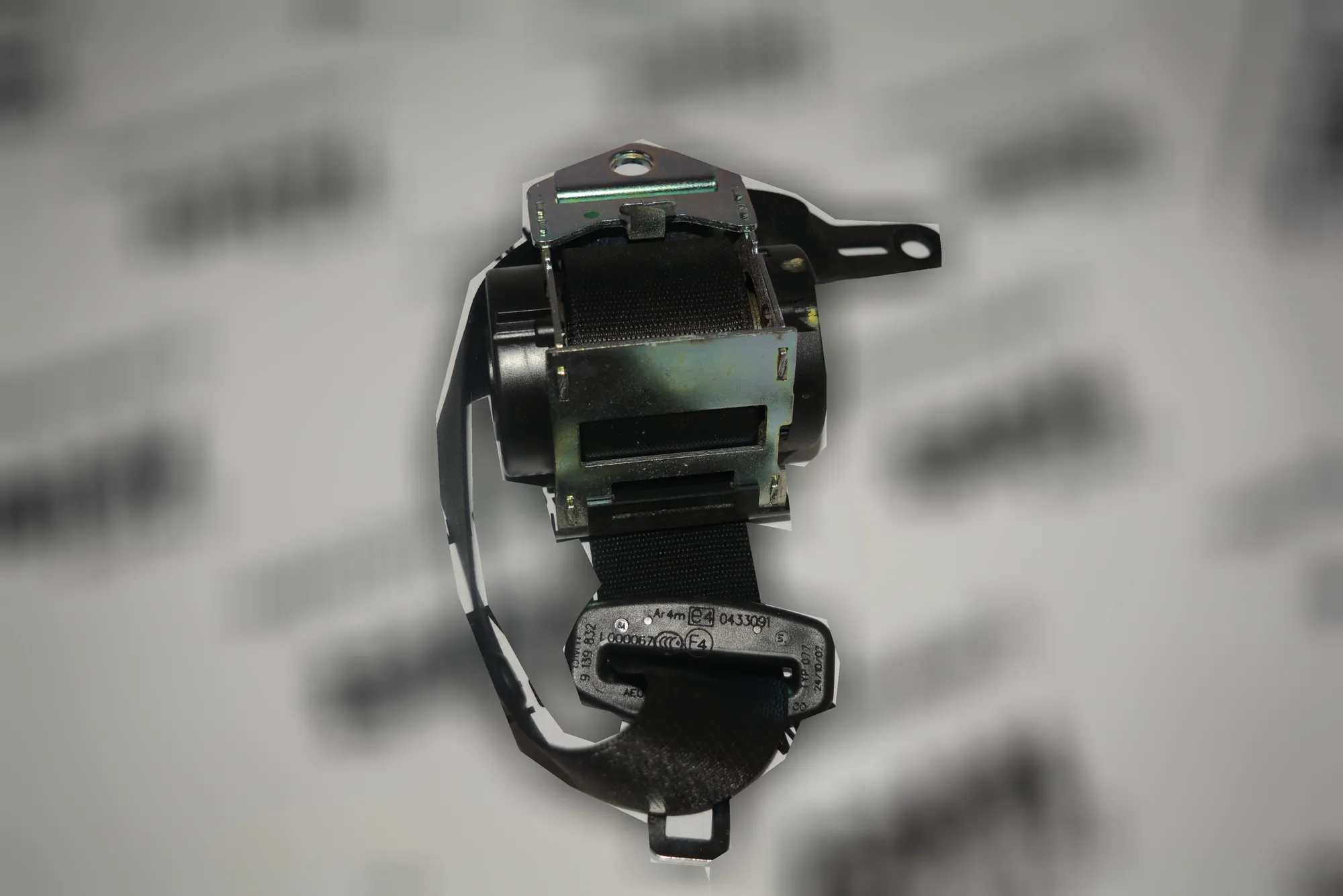 Rear Left Seatbelt – OEM 6070511 · BMW 1 (E87) 118 d 2007 – 3