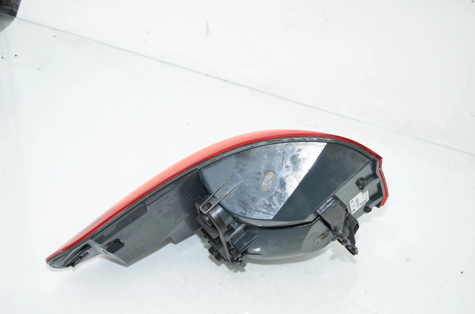 Rear Right Tail Light – OEM 7350716 · BMW X1 (F48) xDrive 18 d 2016 – 3