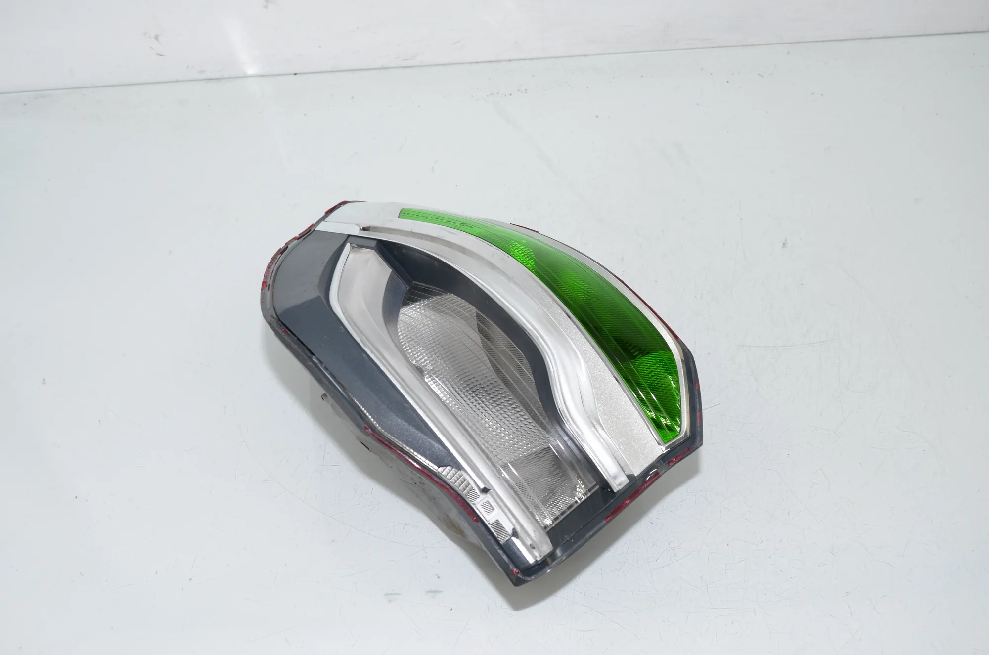 Rear Left Tail Light – OEM 7350715 · BMW X1 (F48) xDrive 18 d 2016 – 3