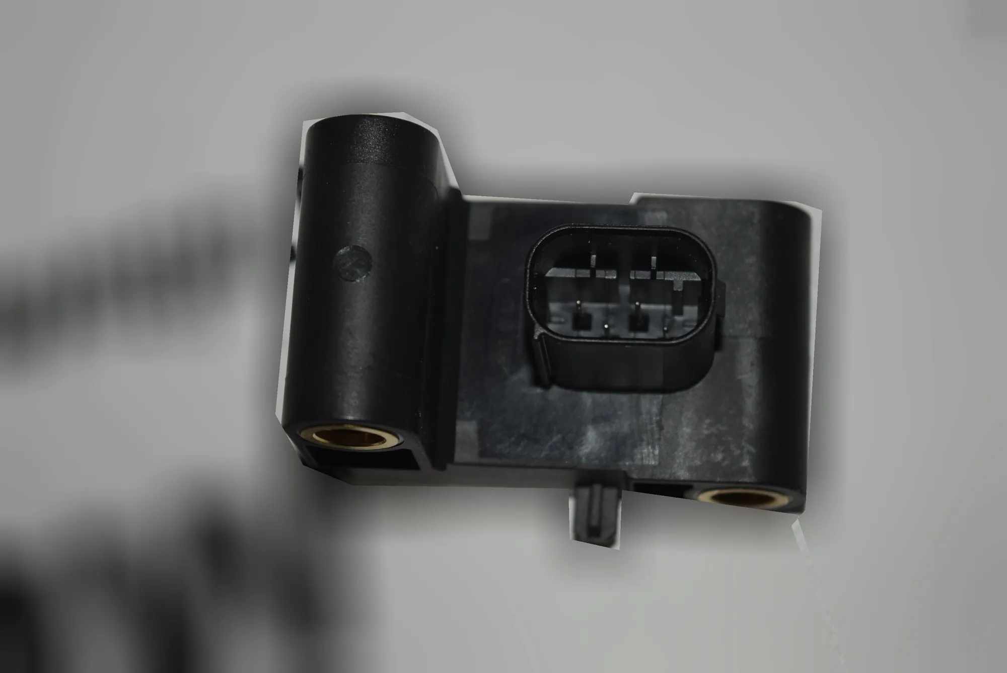 Front Right Impact Sensor – OEM 6911003 · BMW 3 (E90) 320 d 2009 – 3