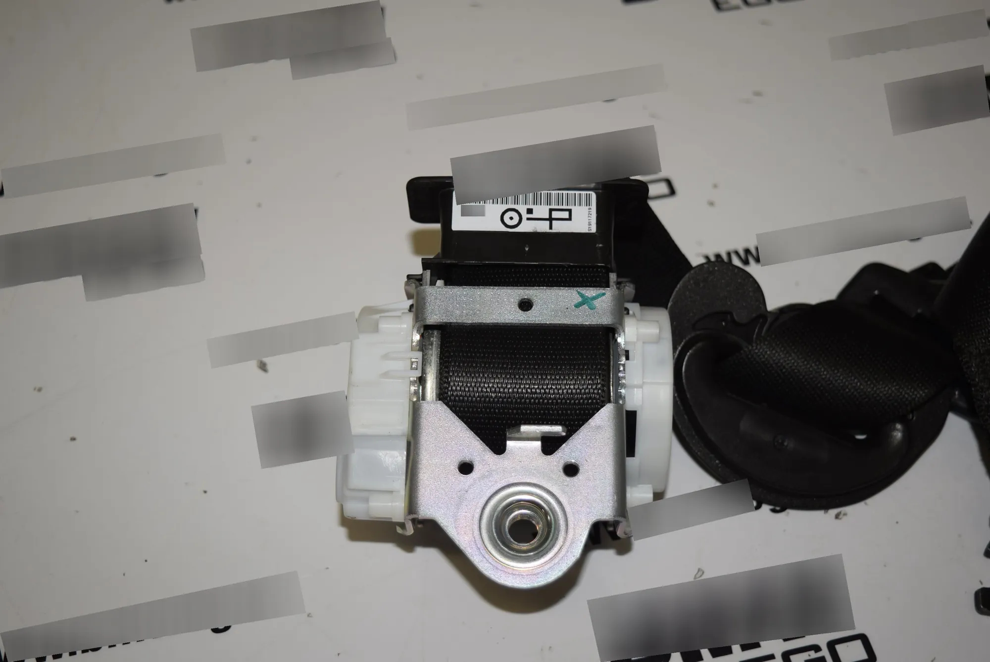 Front Left Seatbelt – OEM 9117219 · BMW 3 (E90) 320 d 2009