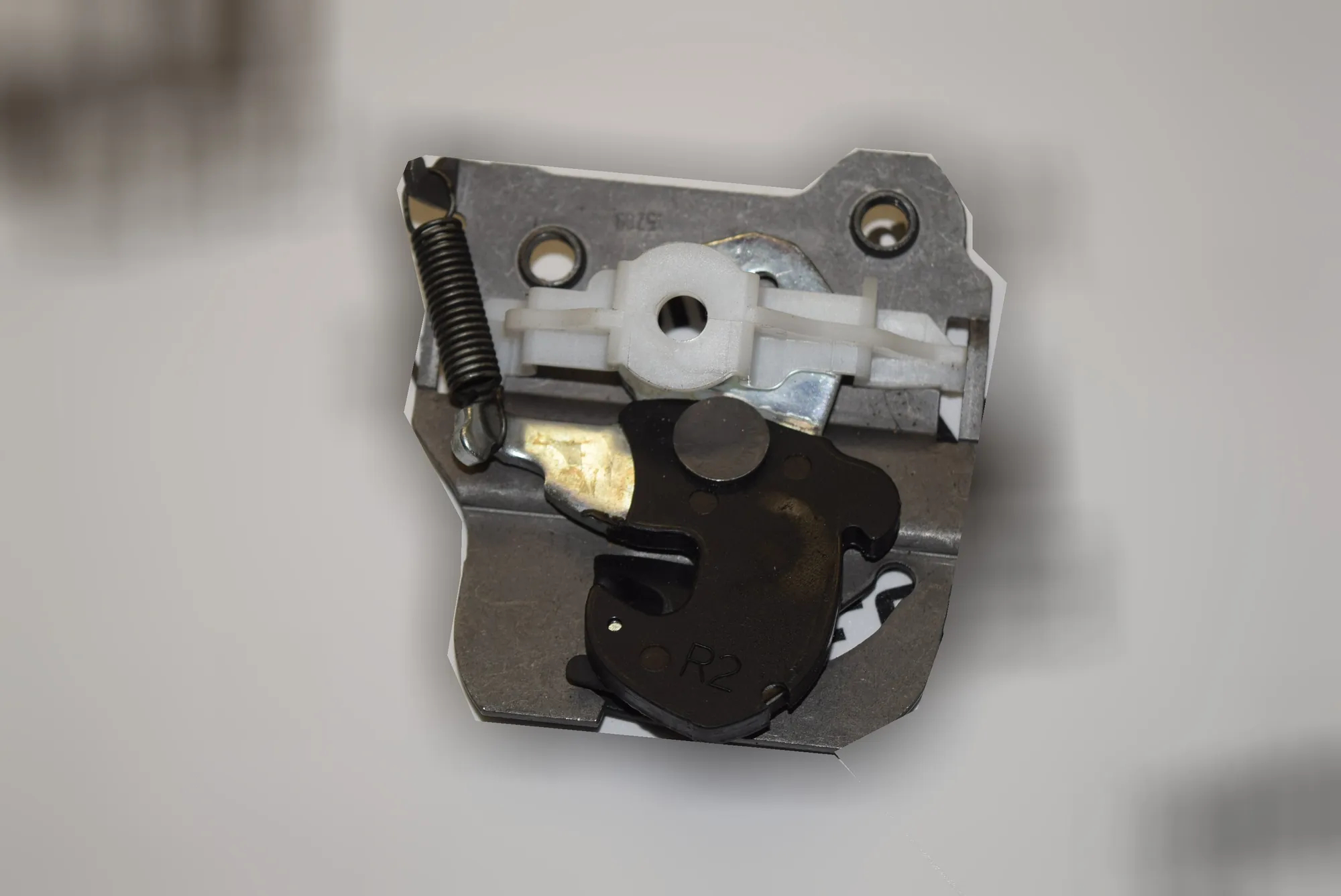 Other Interior Parts – OEM 7142262 · BMW 3 (E90) 320 d 2009 – 2