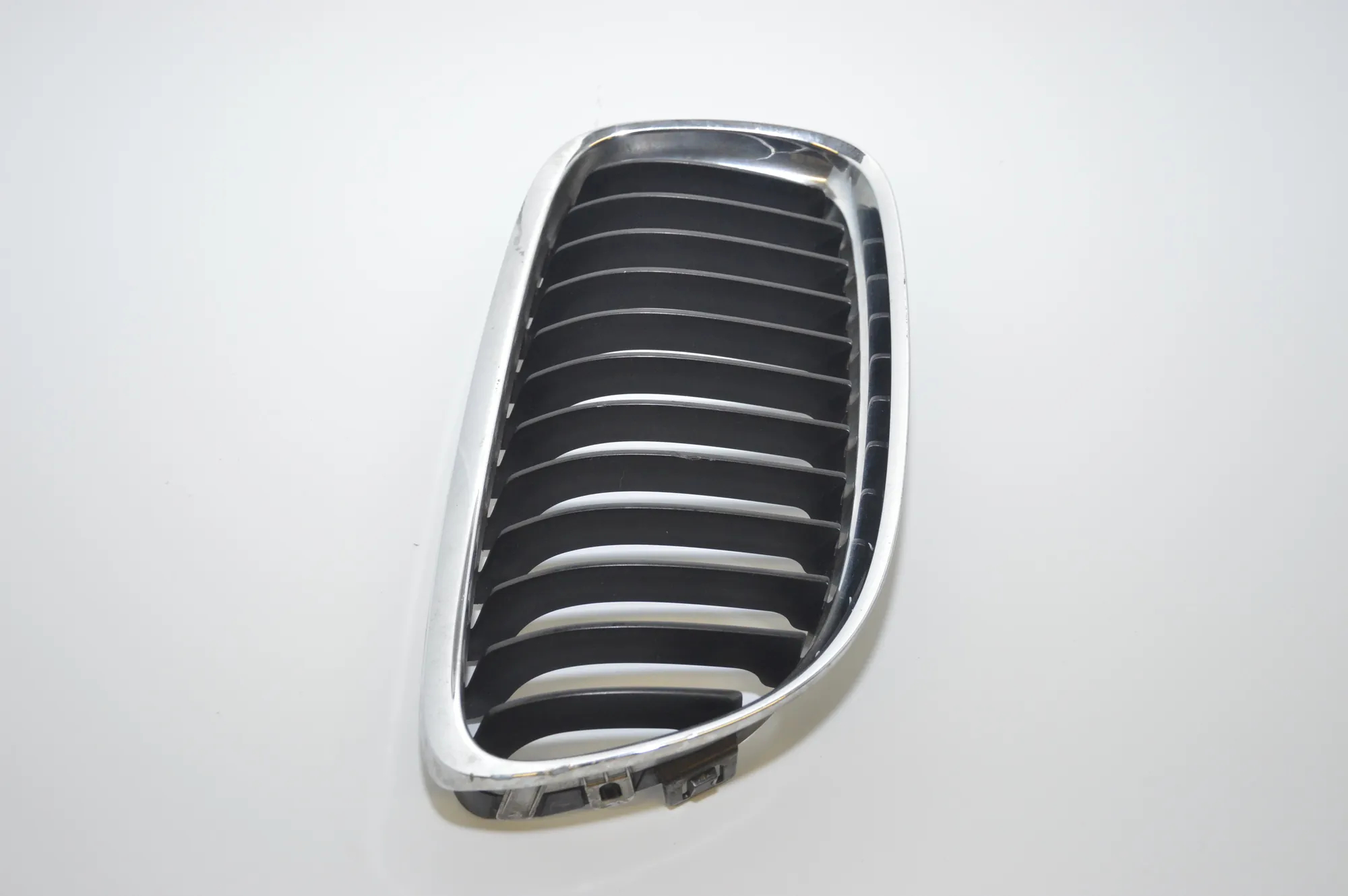 Front Right Grill · BMW 3 (E90) 320 d 2009 – 3