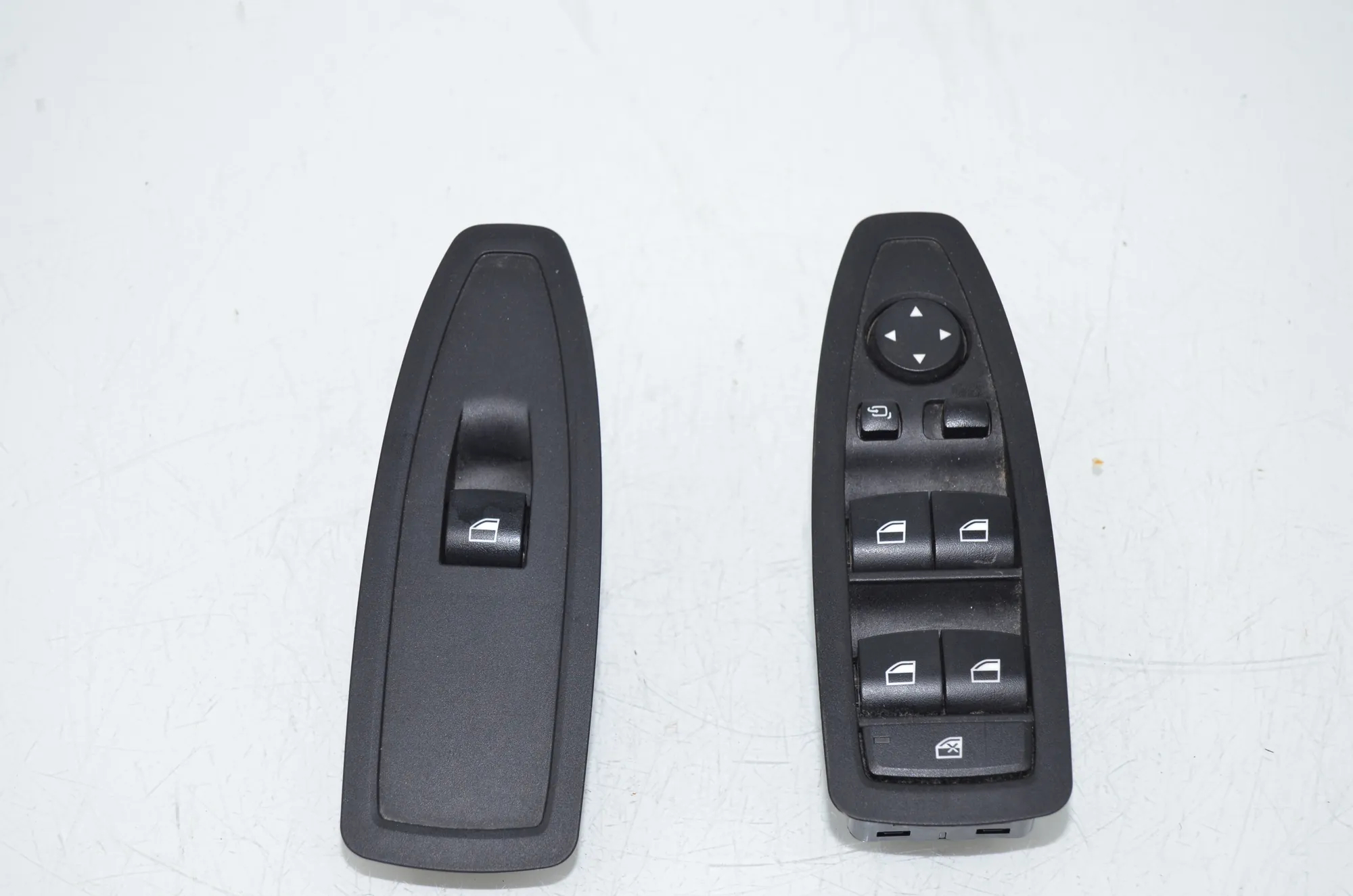 Front Left Door Window Switch – OEM 9362116 · BMW X1 (F48) xDrive 18 d 2016 – 2