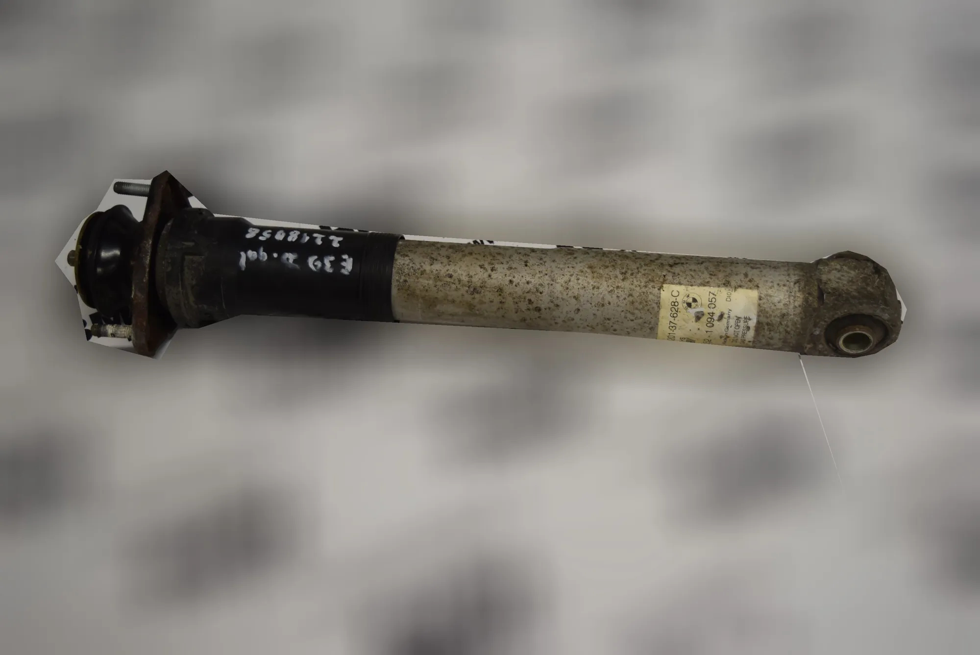 Rear Right Shock Absorber · BMW 5 Touring (E39) 530 d 1999 – 2