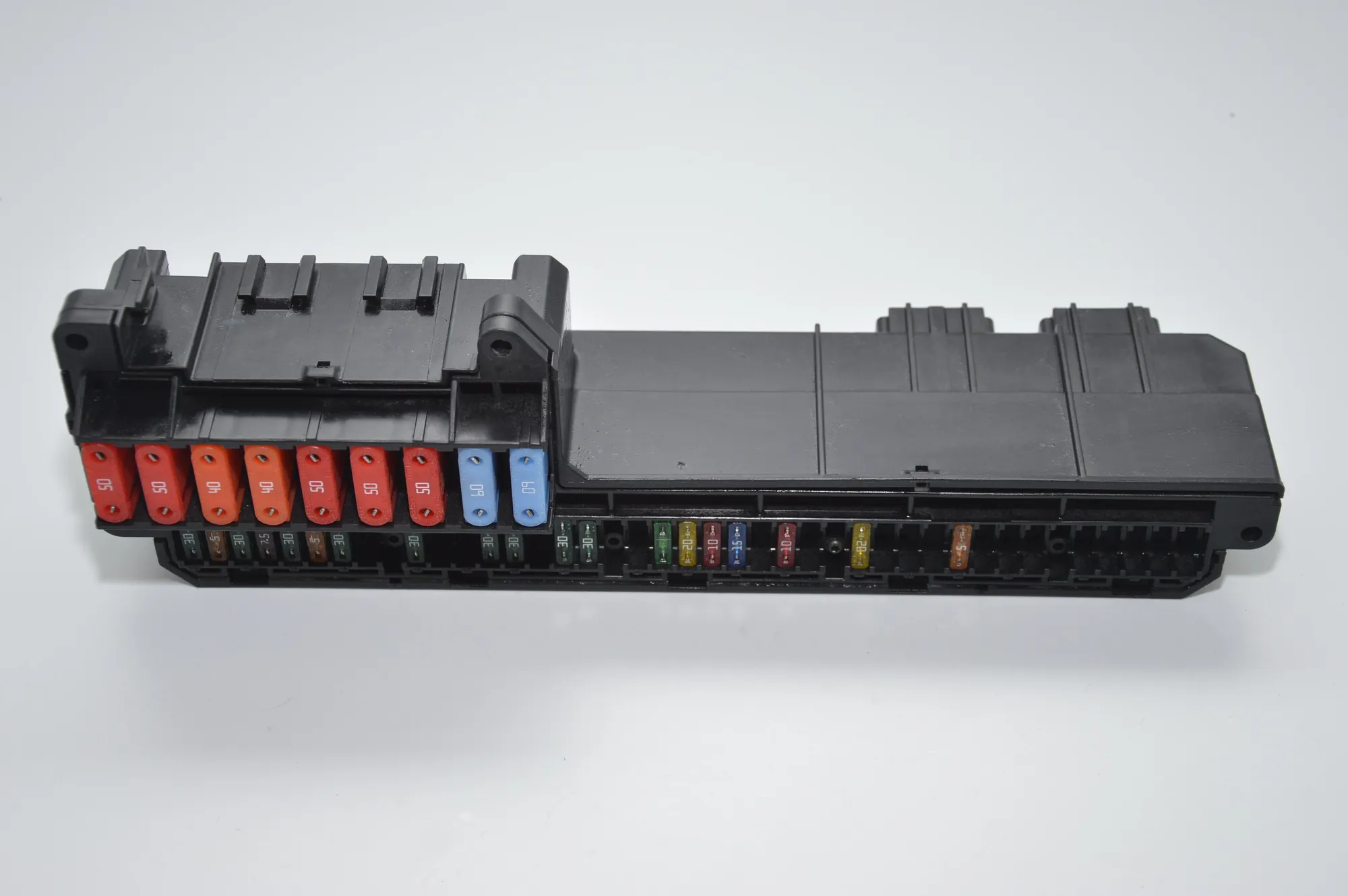 Fuse Box – OEM 6932452 · BMW 5 Touring (E61) 545 i 2004