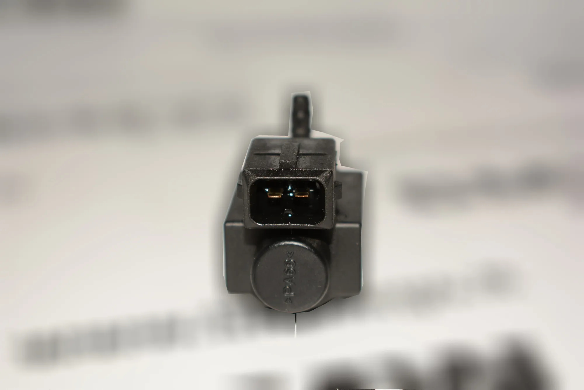 Solenoid Valve – OEM 1742712 · BMW 5 (E60) 530 d 2005 – 4