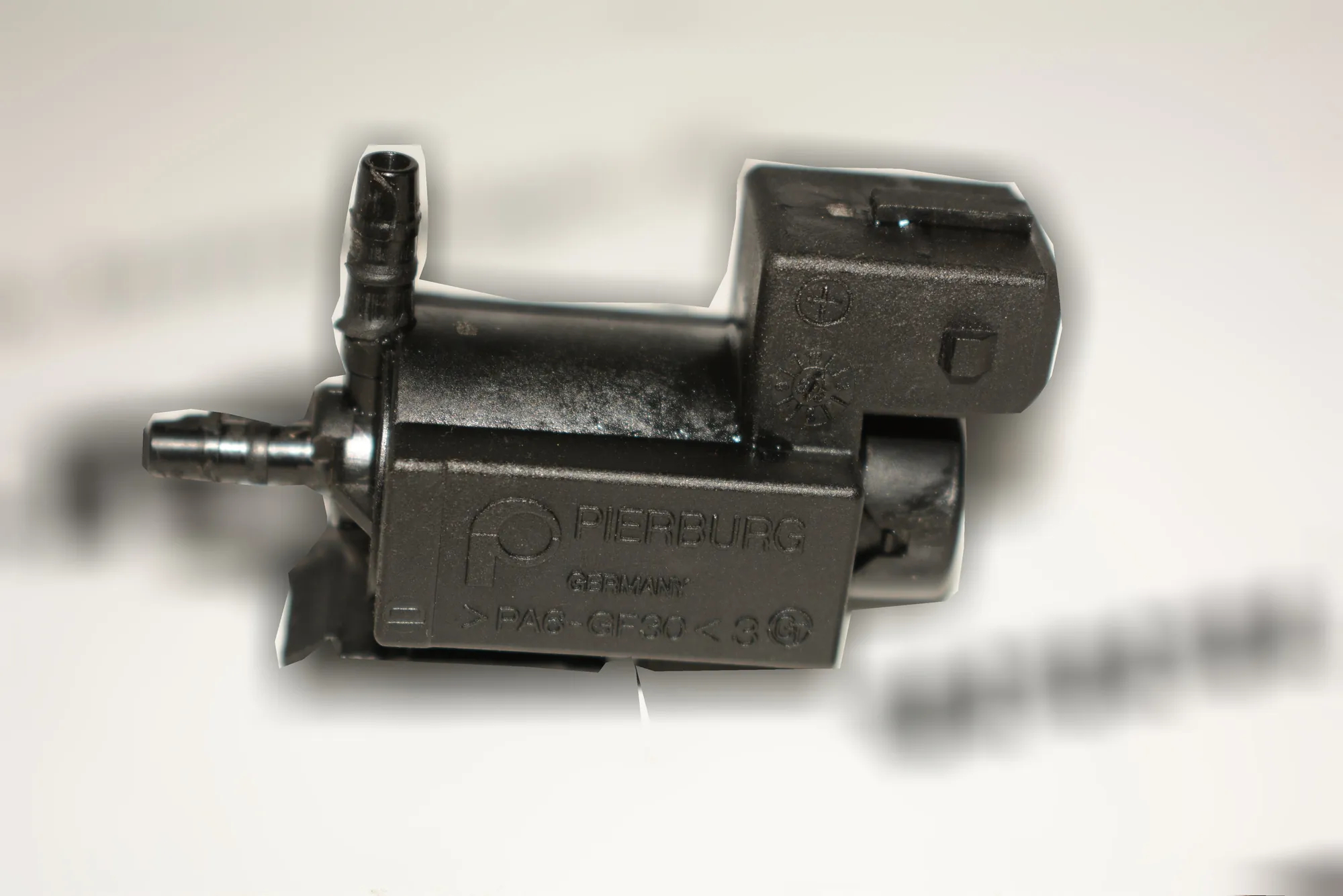 Solenoid Valve – OEM 1742712 · BMW 5 (E60) 530 d 2005