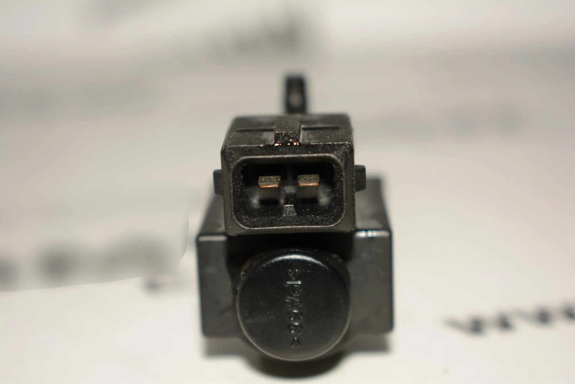 Solenoid Valve – OEM 1742712 · BMW 5 (E60) 530 d 2005 – 4