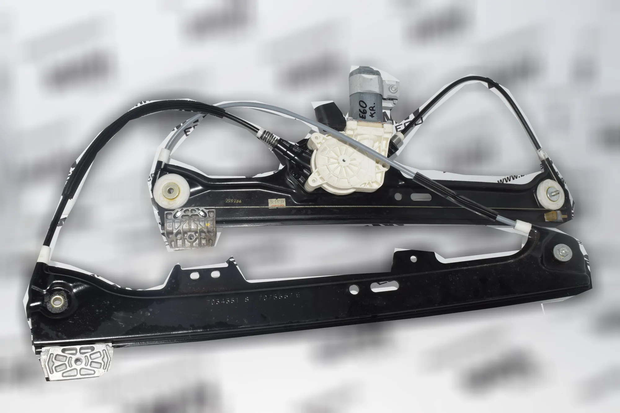 Front Left Door Window Regulator – OEM 7075667 · BMW 5 (E60) 530 d 2005