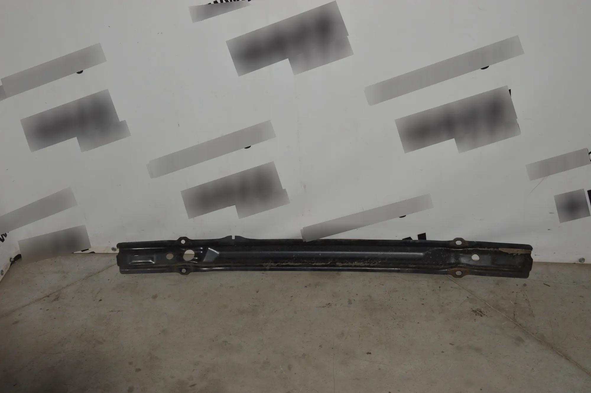 Rear Crash Reinforcement Bar · BMW 5 (E60) 530 d 2005 – 2
