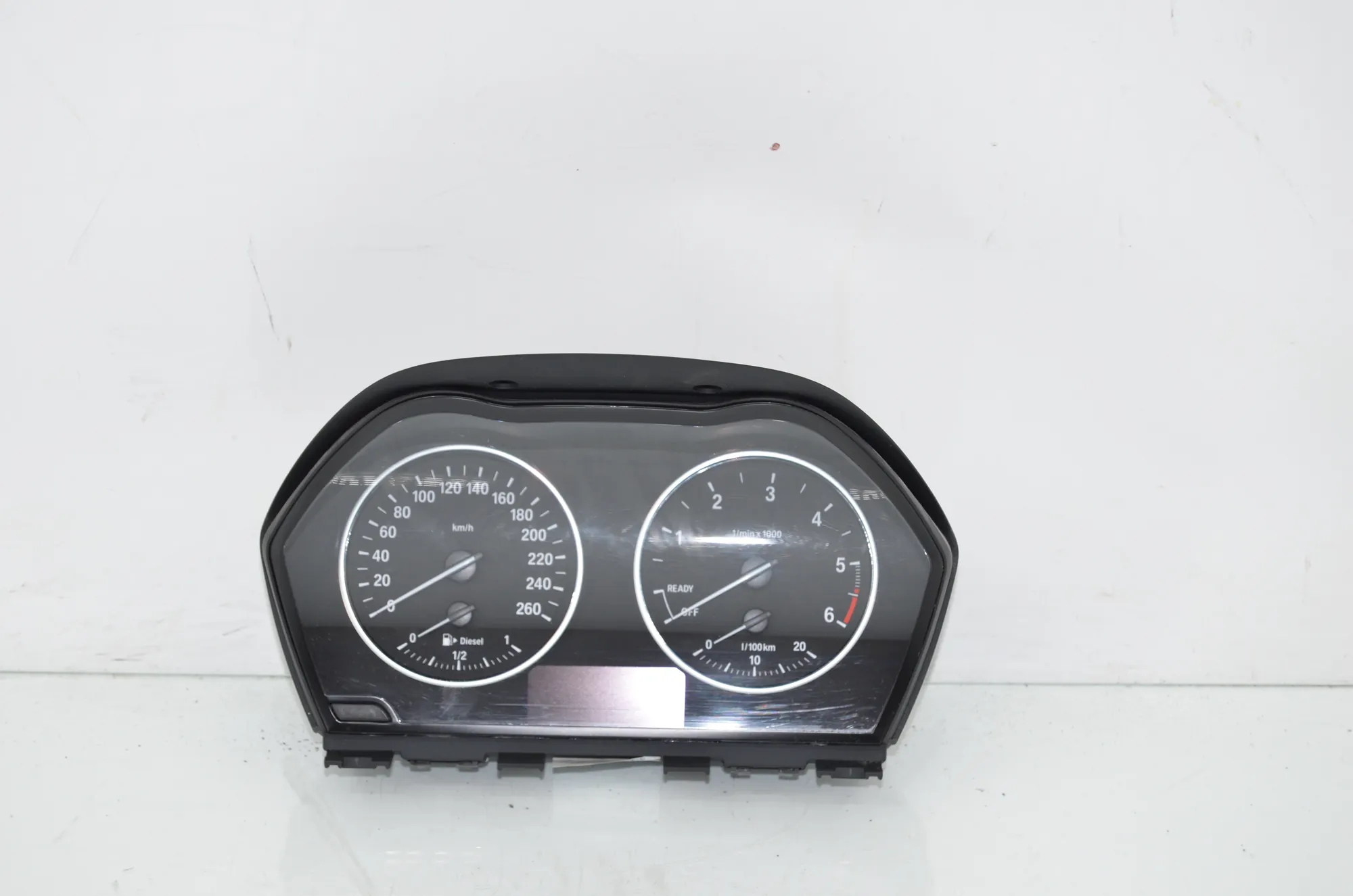 Instrument Cluster Speedometer – OEM 9295445 · BMW X1 (F48) xDrive 18 d 2016