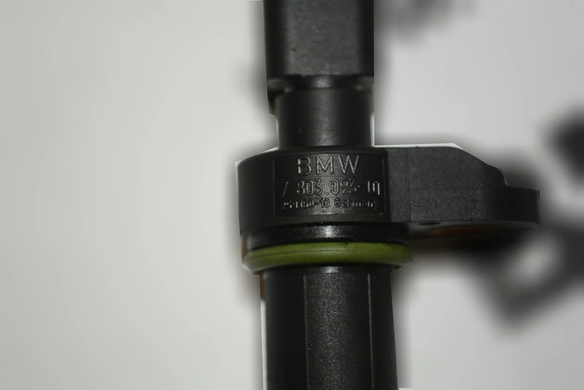 Camshaft Position Sensor – OEM 7803093 · BMW 3 Touring (E91) BMW 3 Touring (E91) 2007 – 4