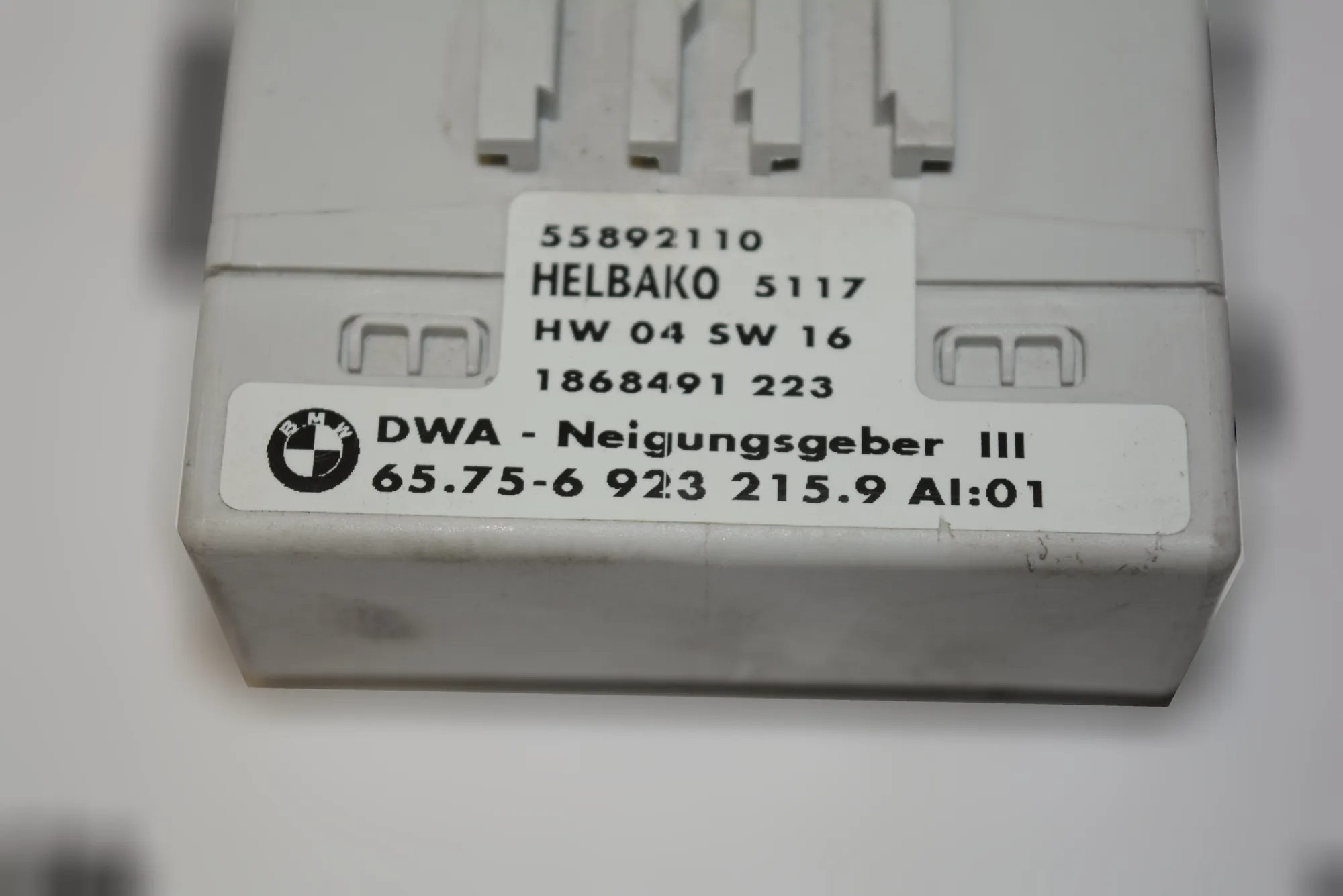 Other Control Units – OEM 6923215 · BMW 3 (E46) 330 i 2003 – 5