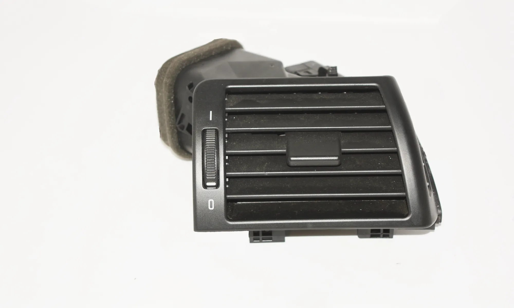 Dashboard Air Vents – OEM 8361898 · BMW 3 (E46) 330 i 2003 – 5