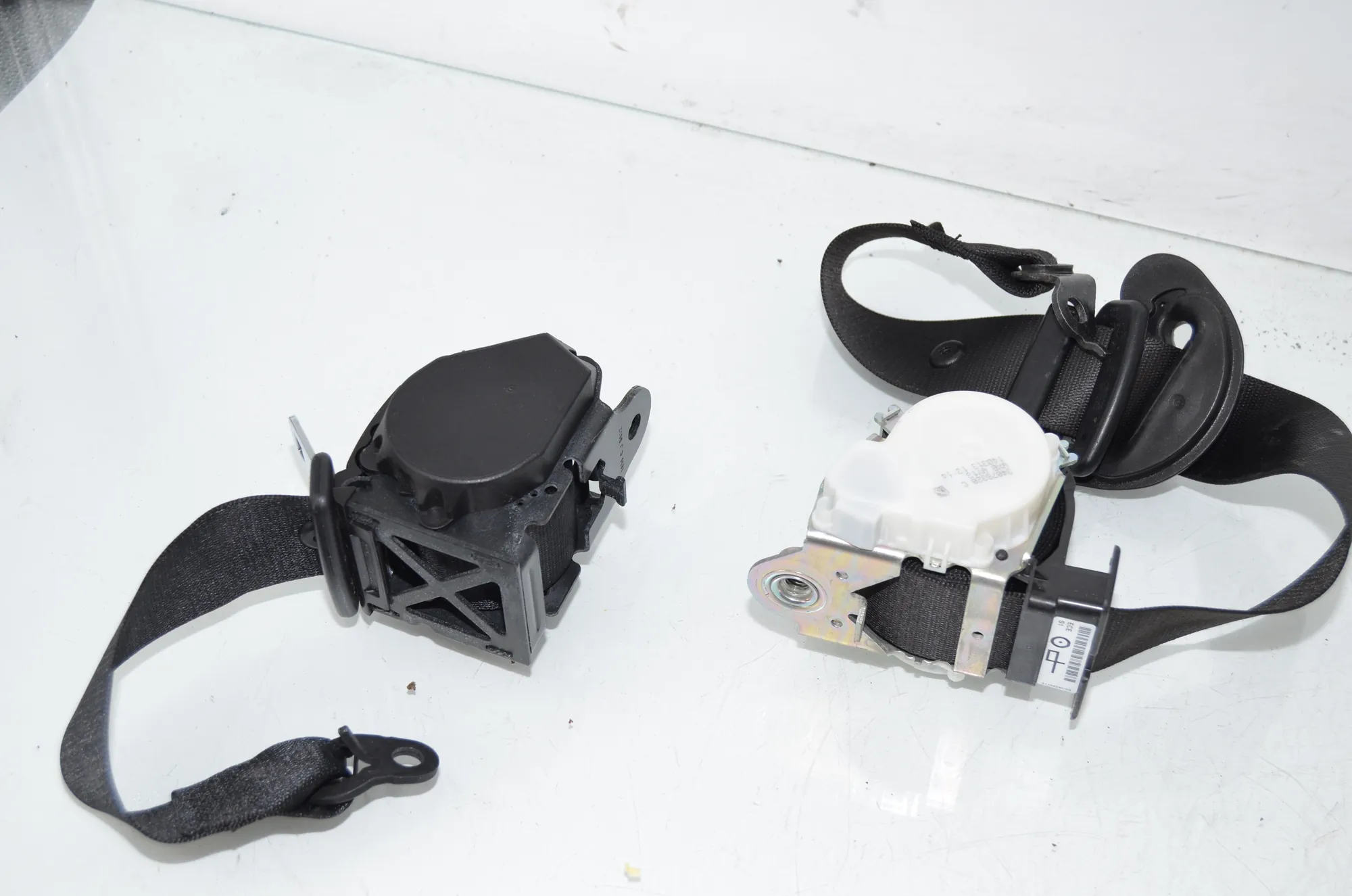 Rear Right Seatbelt – OEM 7243309 · BMW 3 Touring (F31) 330 d 2013 – 5