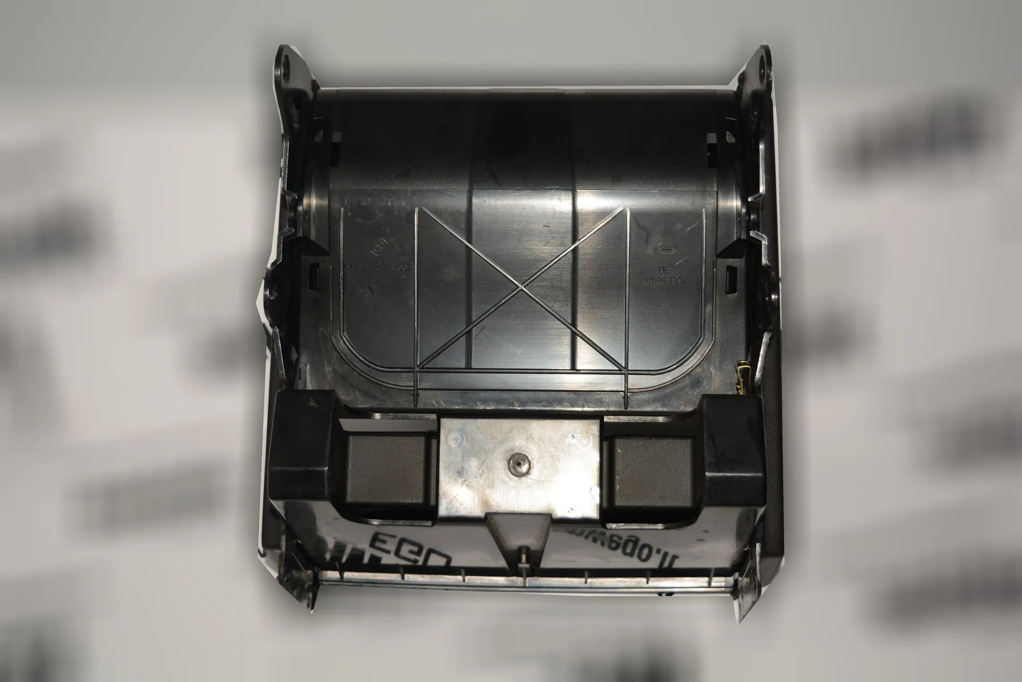 Cup Holder – OEM 7077955 · BMW X5 (E53) 3.0 d 2005 – 5