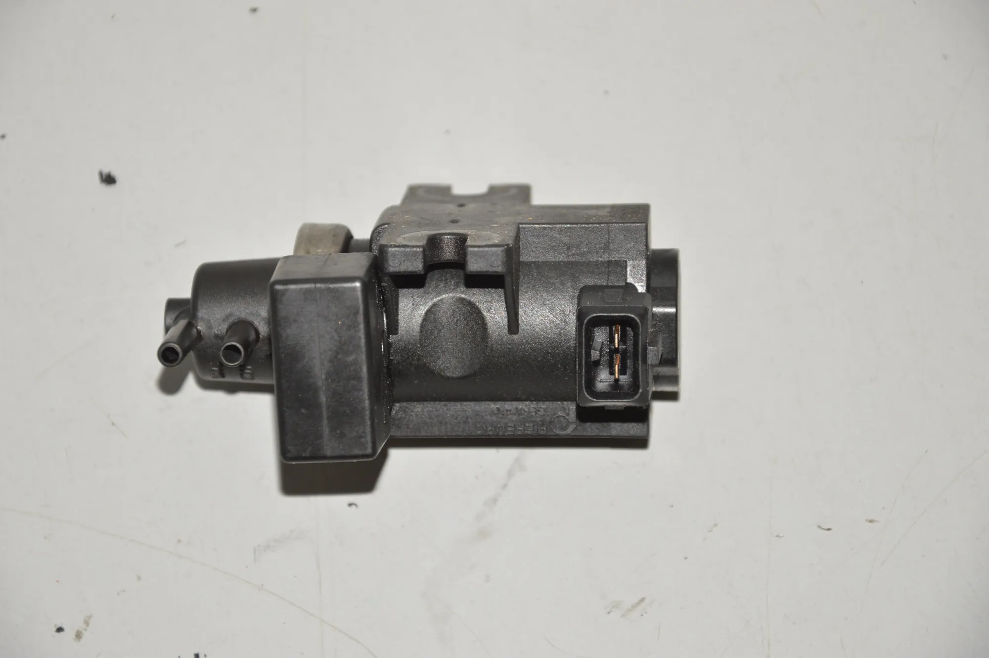 Solenoid Valve – OEM 2247906 · BMW X5 (E53) 3.0 d 2005 – 3