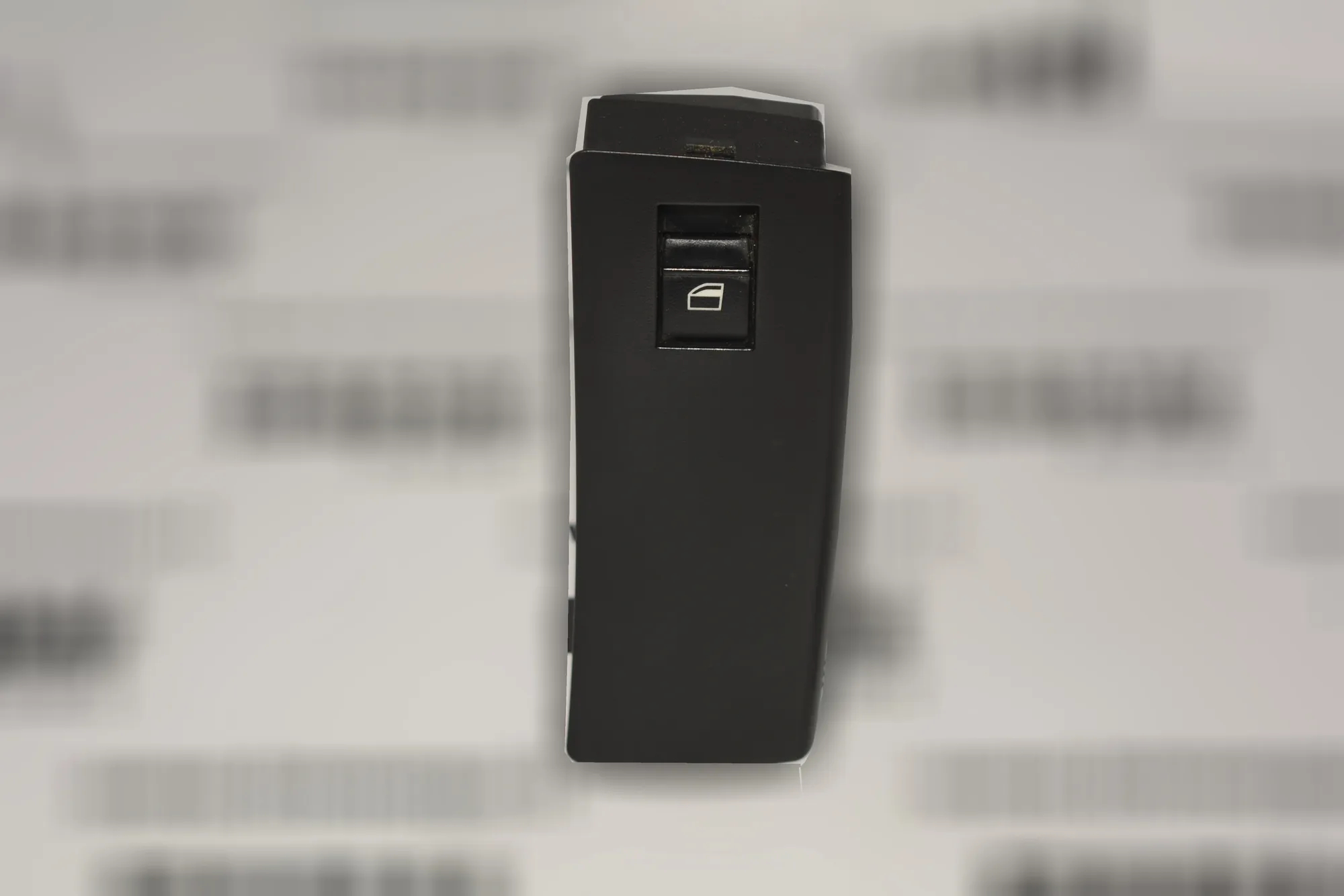Front Left Door Window Switch – OEM 6962510 · BMW X5 (E53) 3.0 d 2005