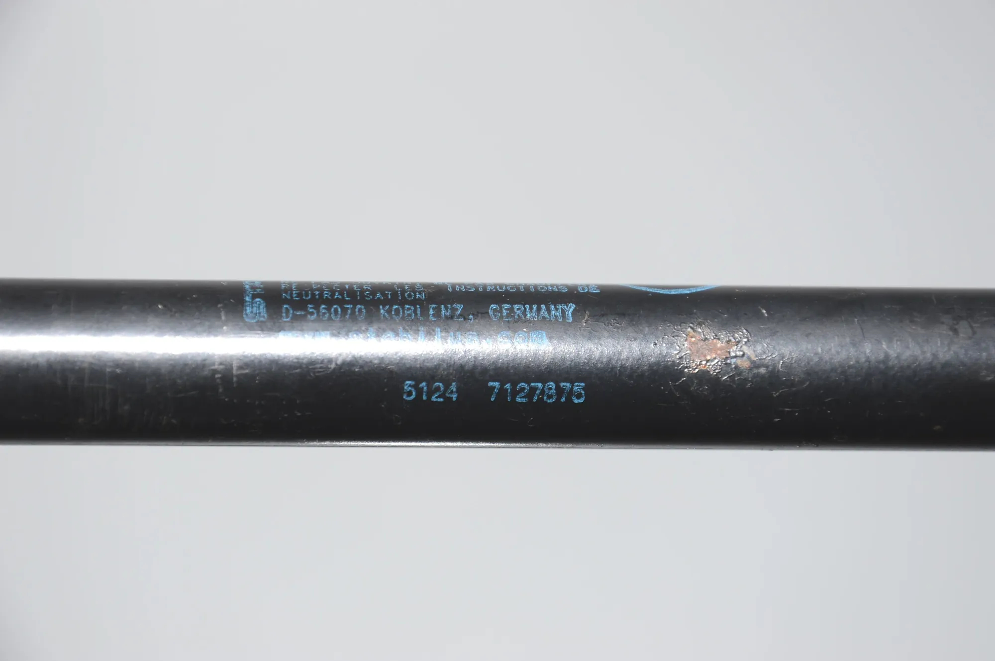 Left Side Tailgate Gas Strut – OEM 7127875 · BMW 3 Touring (E91) BMW 3 Touring (E91) 316 i 2005 – 5