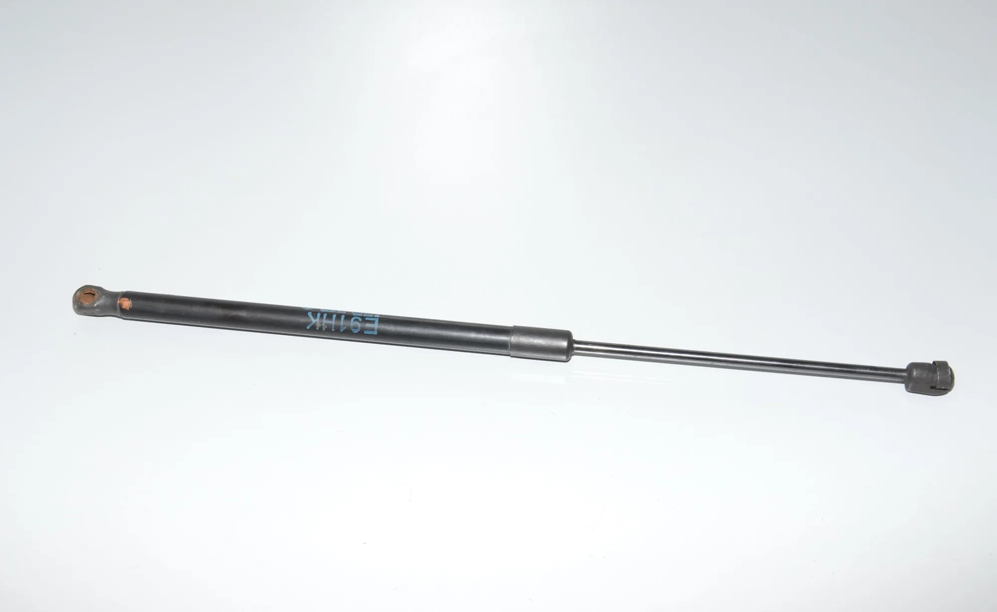 Right Side Tailgate Gas Strut – OEM 7127875 · BMW 3 Touring (E91) BMW 3 Touring (E91) 2005