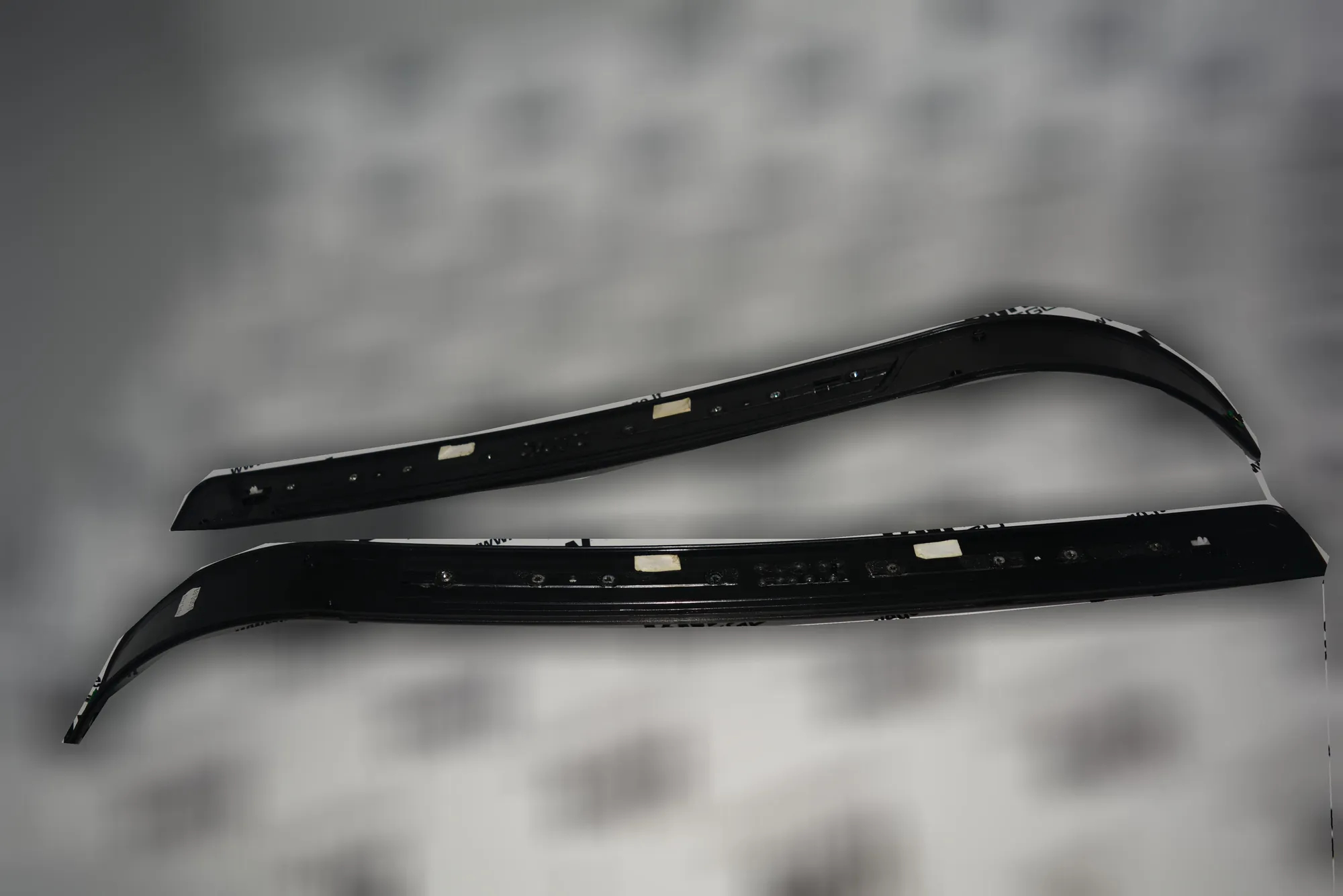 Door Sill Trim Kit – OEM 8220219822022082202288220231 · BMW 7 (E38) 740 i, iL 2000 – 4