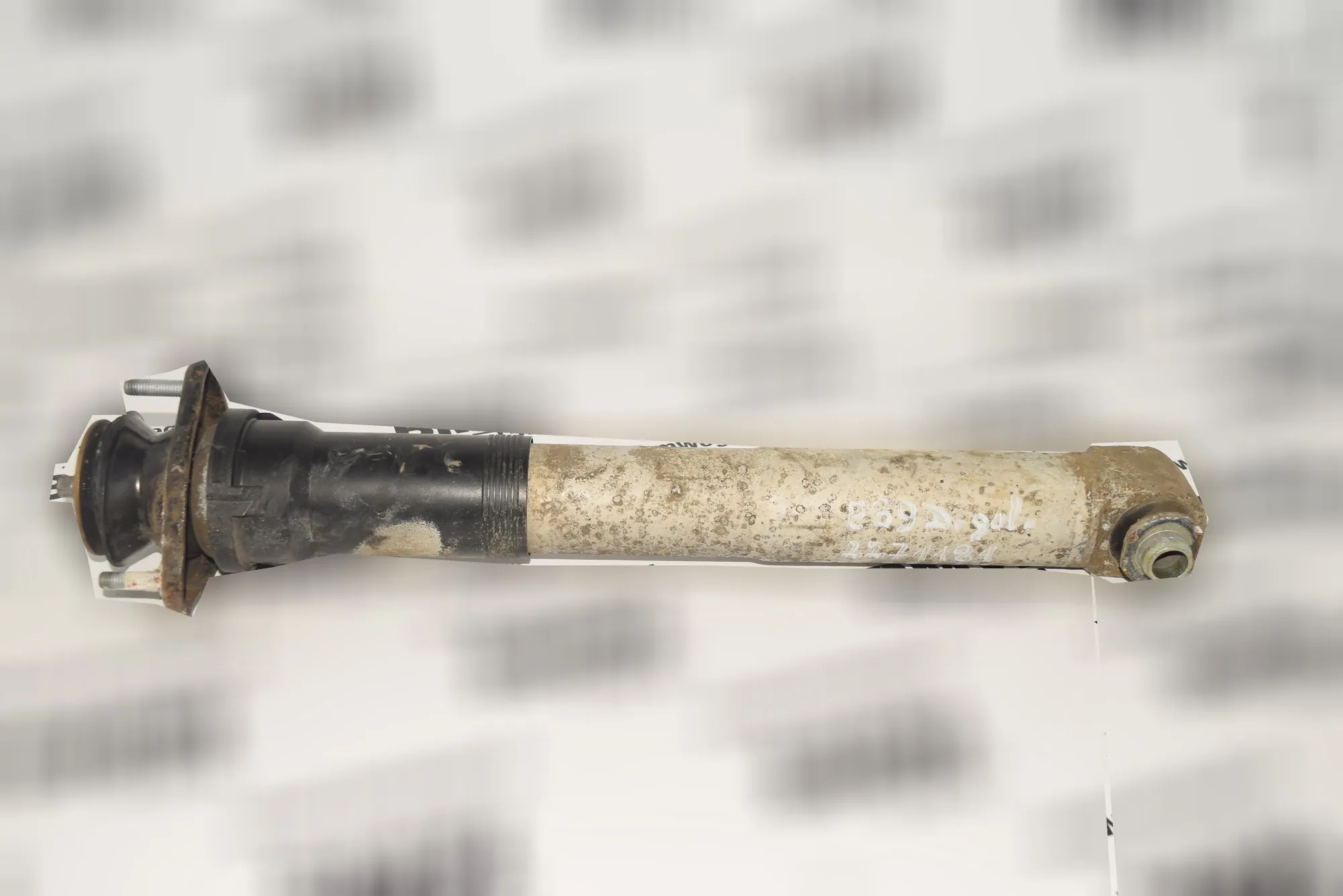 Rear Right Shock Absorber – OEM 1094052 · BMW 5 Touring (E39) 530 d 2000