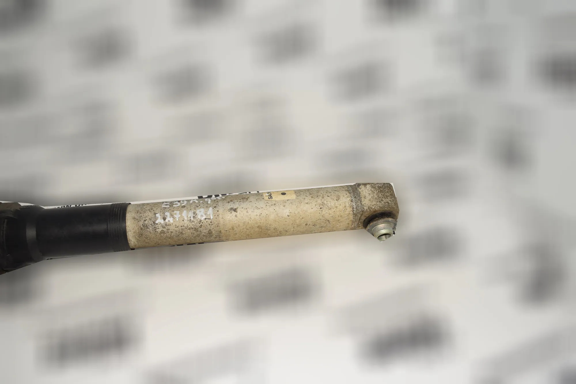 Rear Left Shock Absorber – OEM 1094052 · BMW 5 Touring (E39) 530 d 2000 – 2