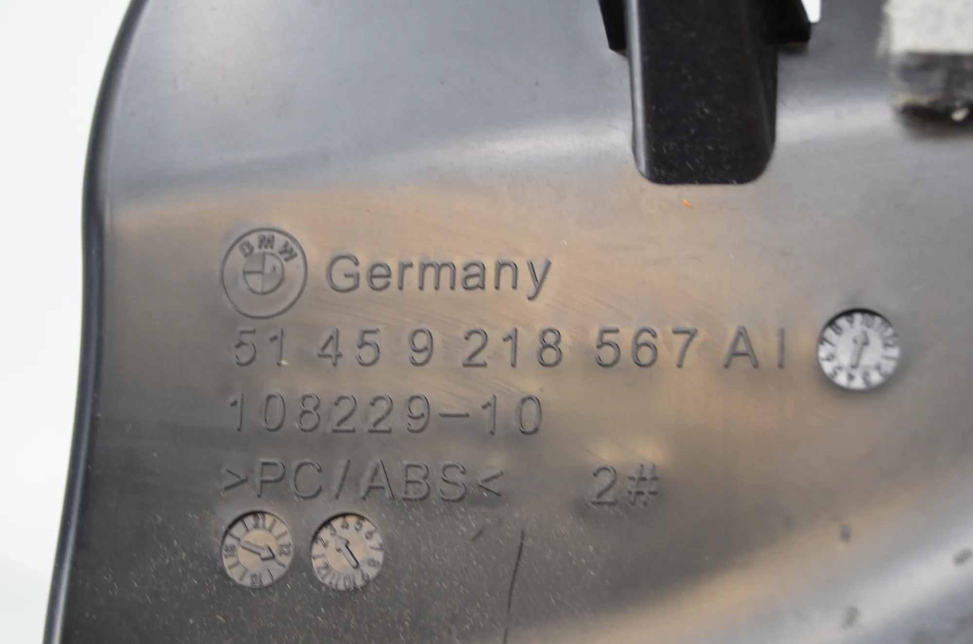Dashboard Lower Trim – OEM 9218567 · BMW 3 Touring (F31) 330 d 2013 – 5