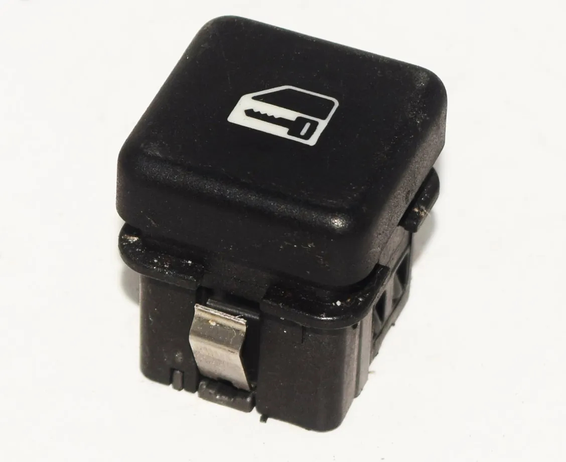 Switches – OEM 8360828 · BMW 5 (E39) 530 d 2002