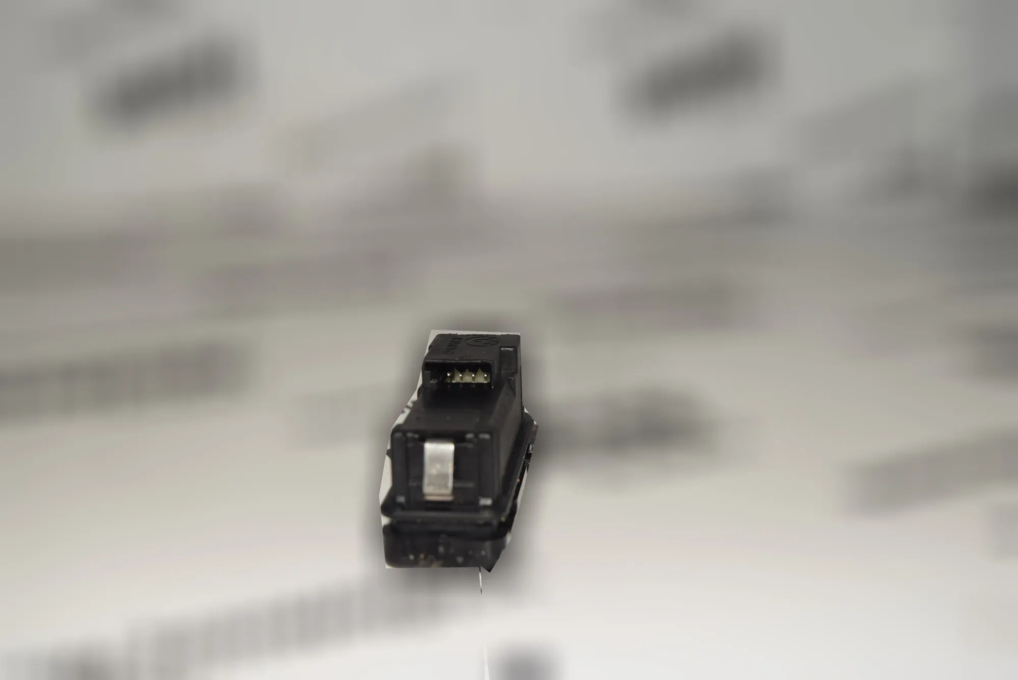 Other Control Units – OEM 8350947 · BMW 5 (E39) 530 d 2002 – 3