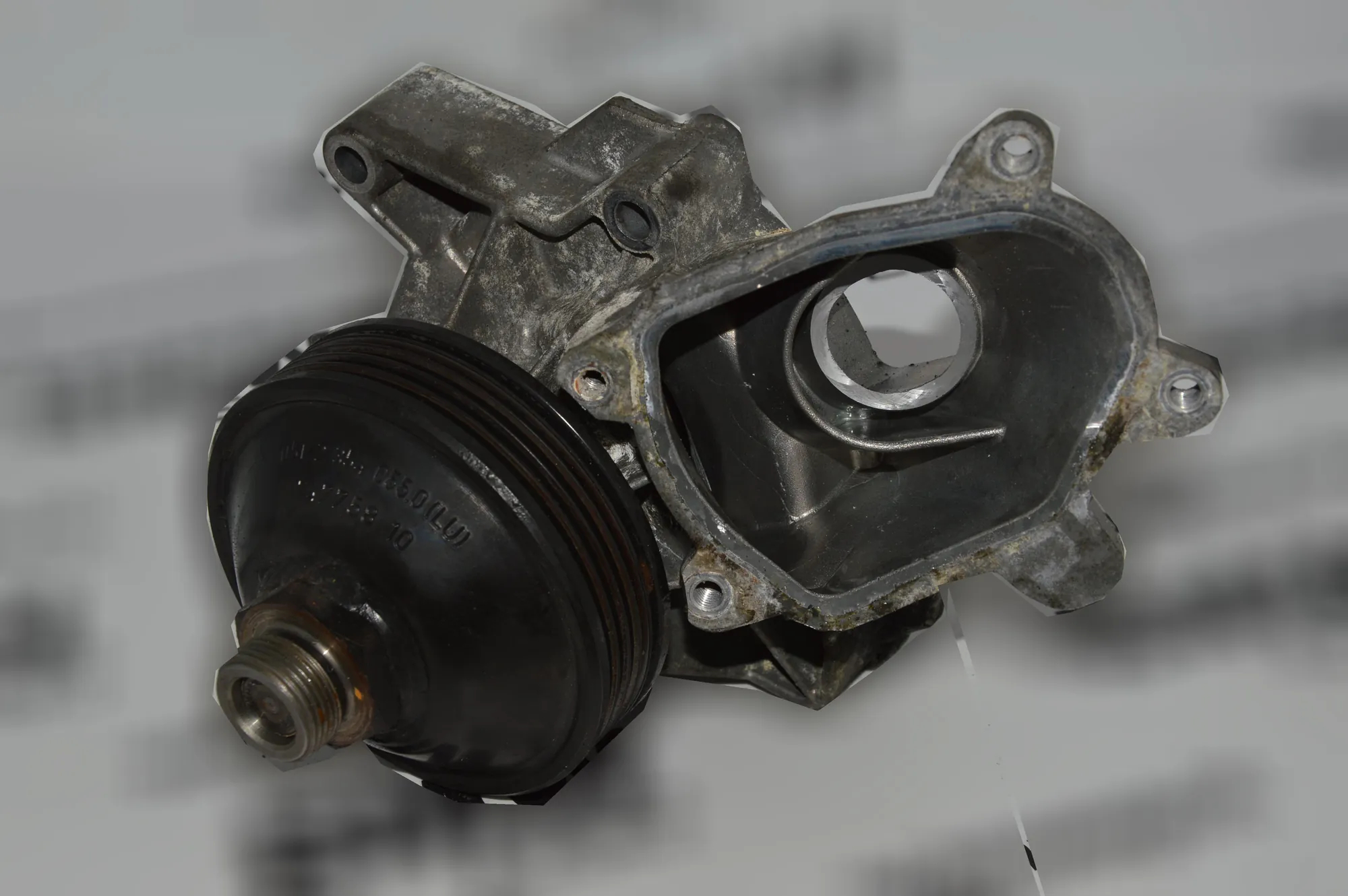 Water Pump – OEM 2354055 · BMW 5 (E39) 530 d 2002